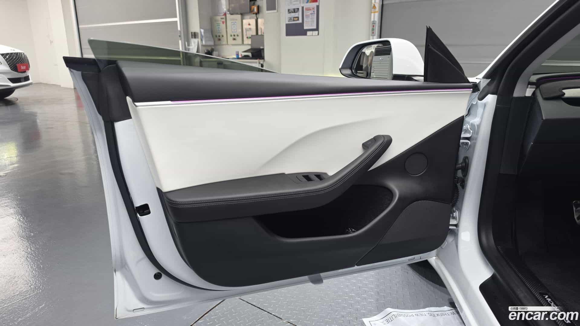 Model 3 Tesla 2024.7-INNER-034