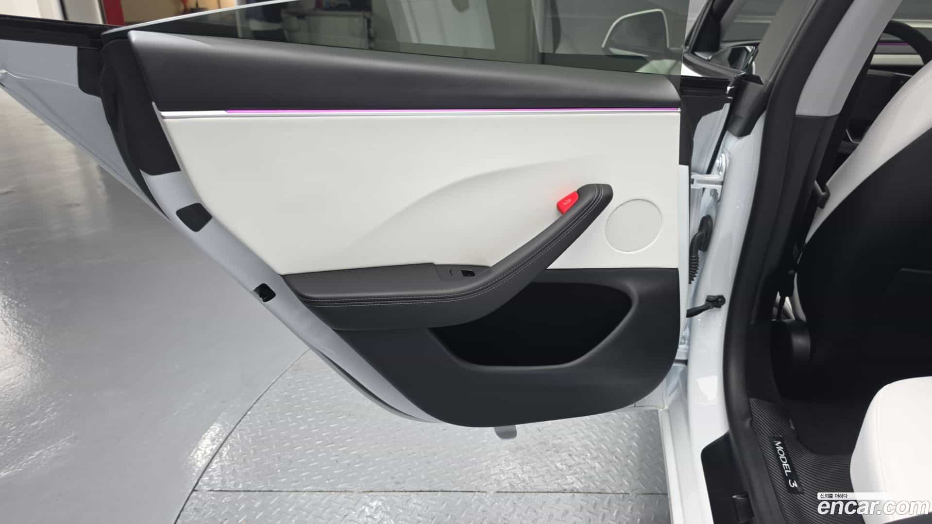 Model 3 Tesla 2024.7-INNER-035