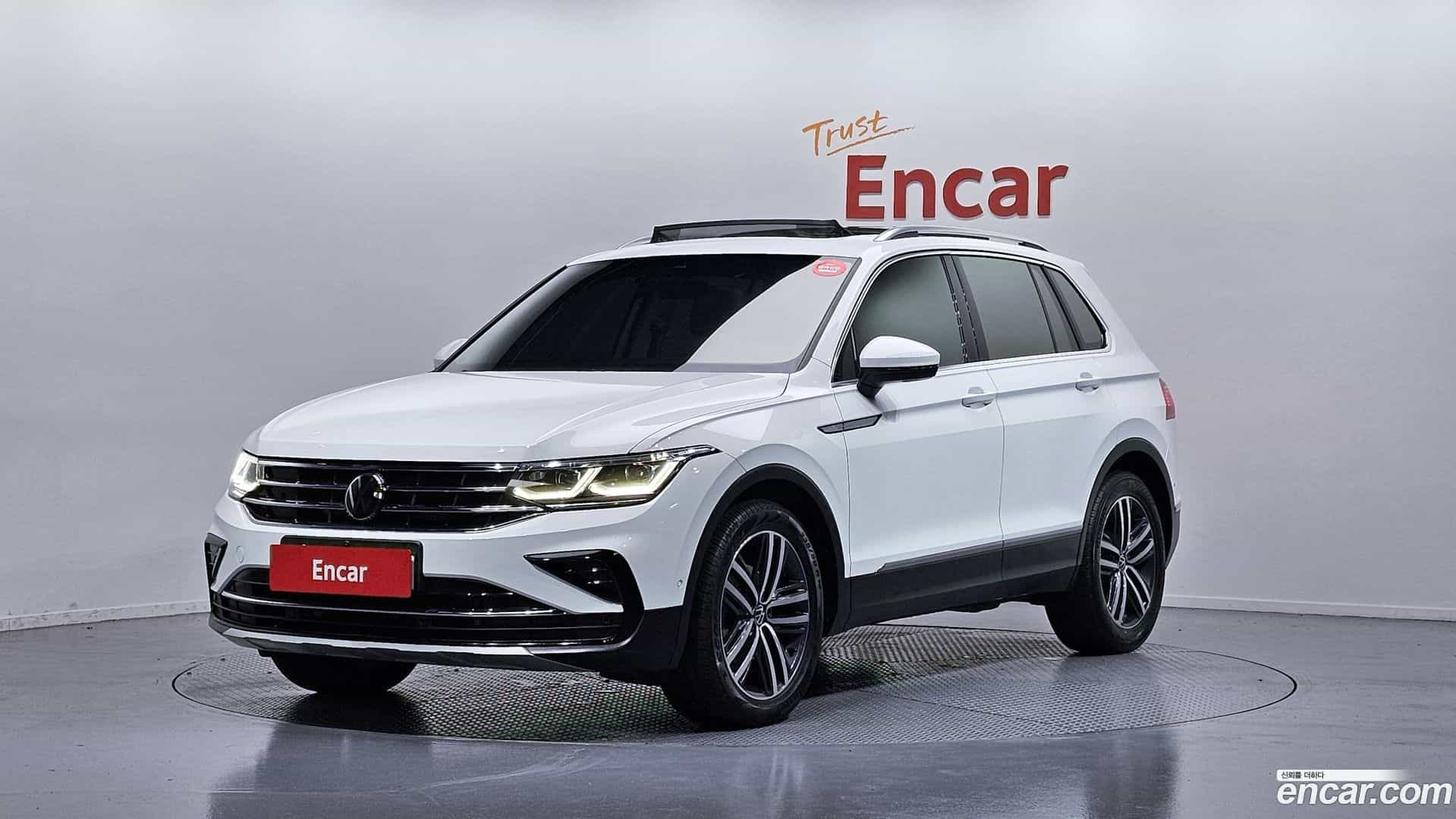 Tiguan Volkswagen 2023.4-OUTER-001