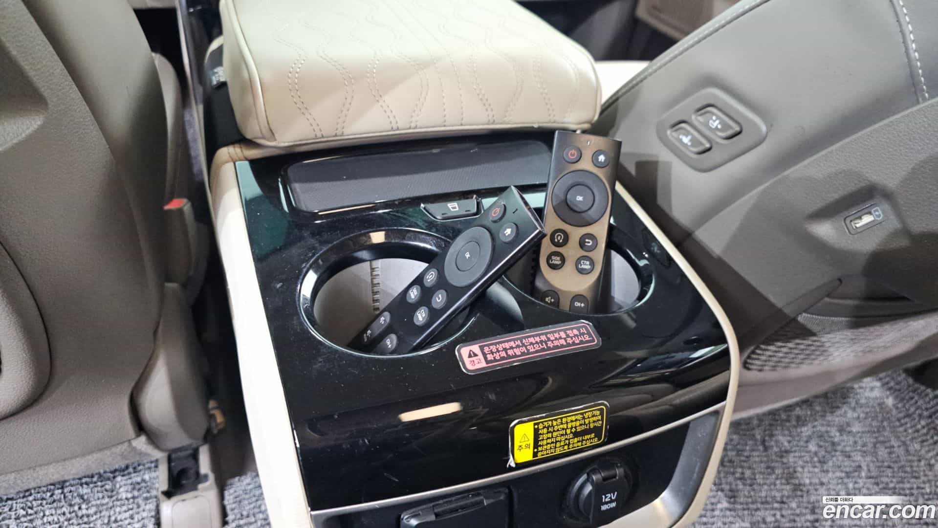 Canival Kia 2021.4-OPTION-021