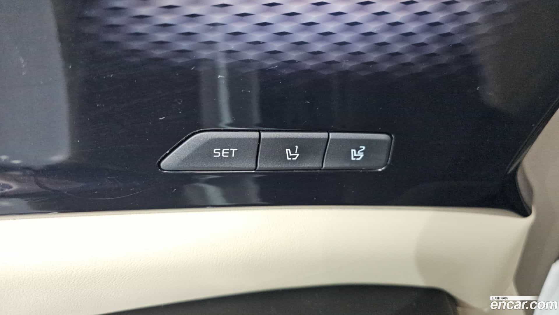 Canival Kia 2021.4-OPTION-043