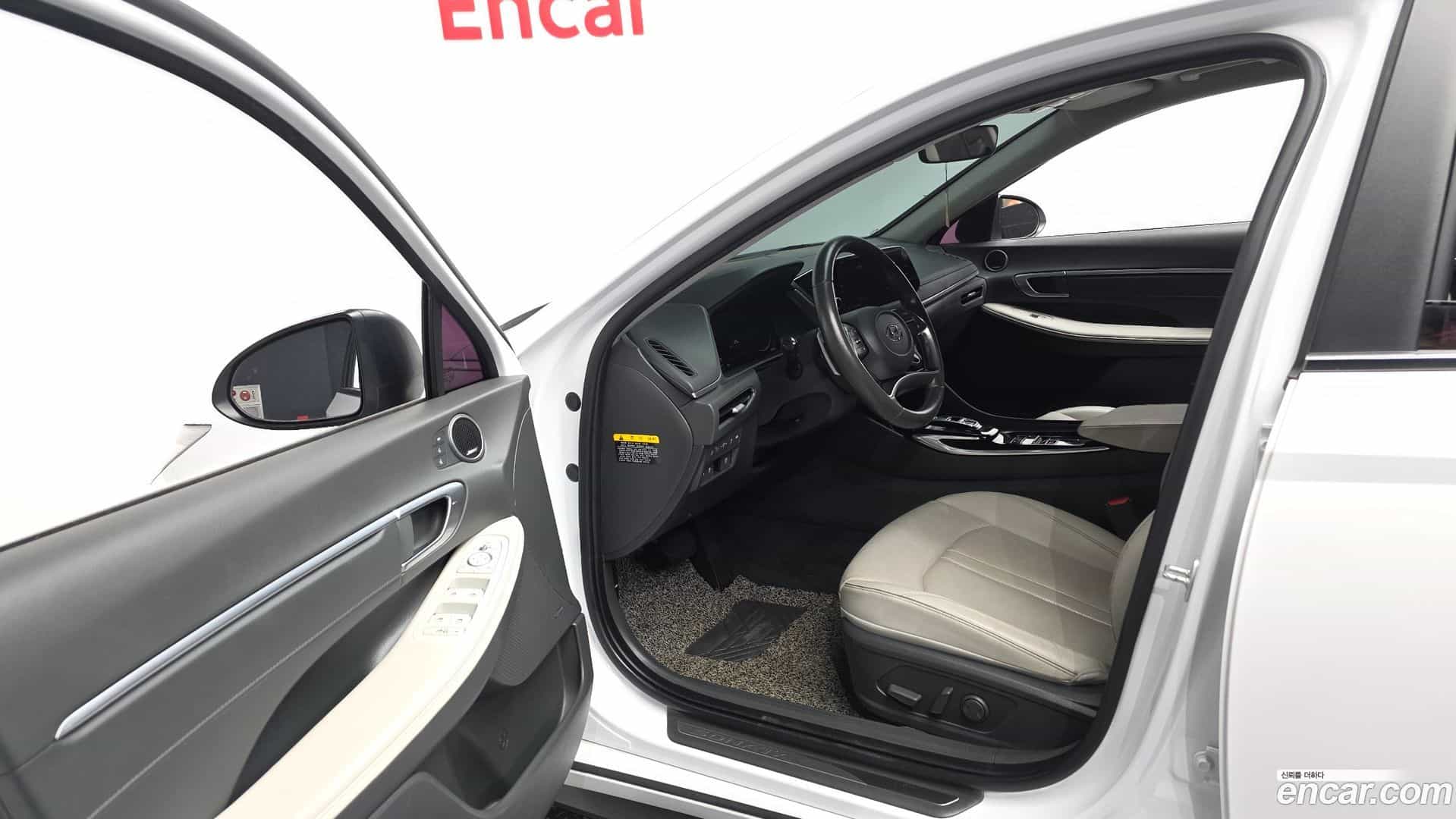 Sonata Hyundai 2020.0-INNER-010