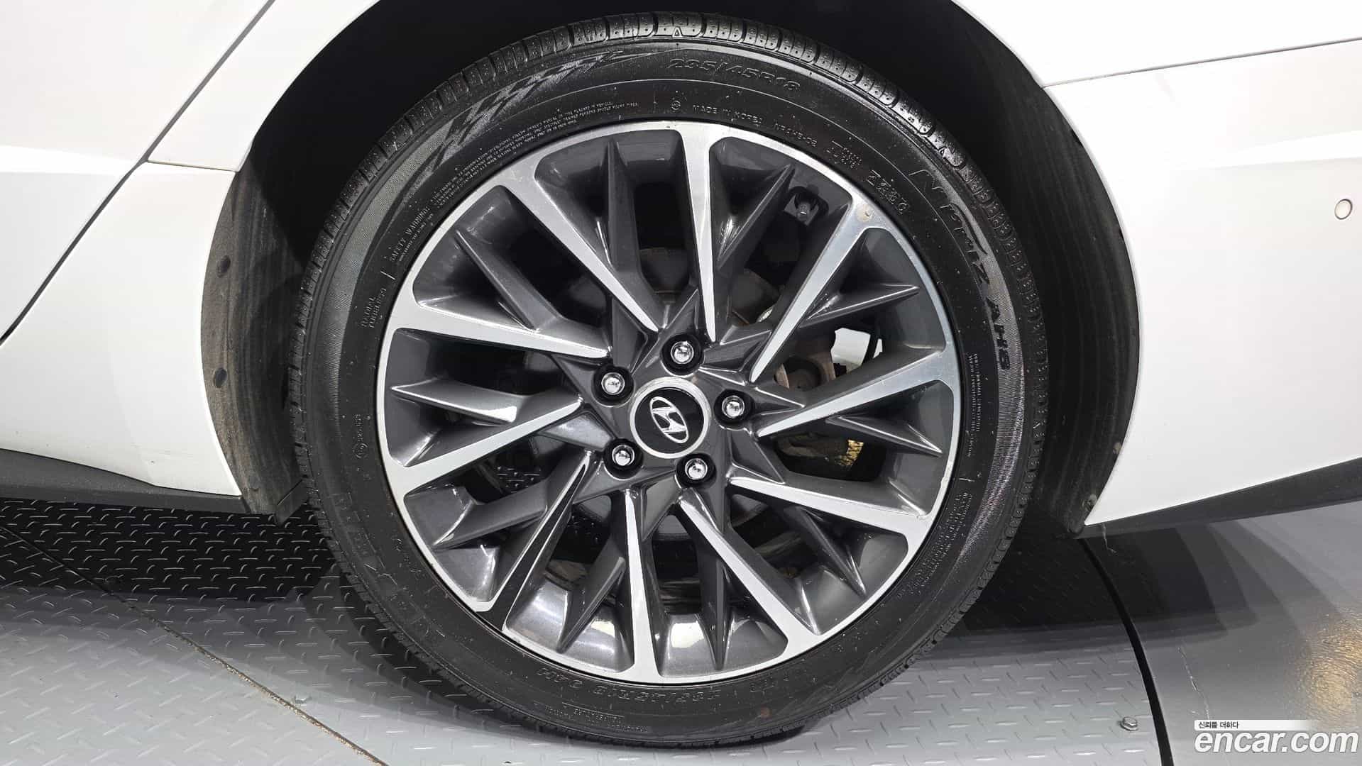 Sonata Hyundai 2020.0-OUTER-031