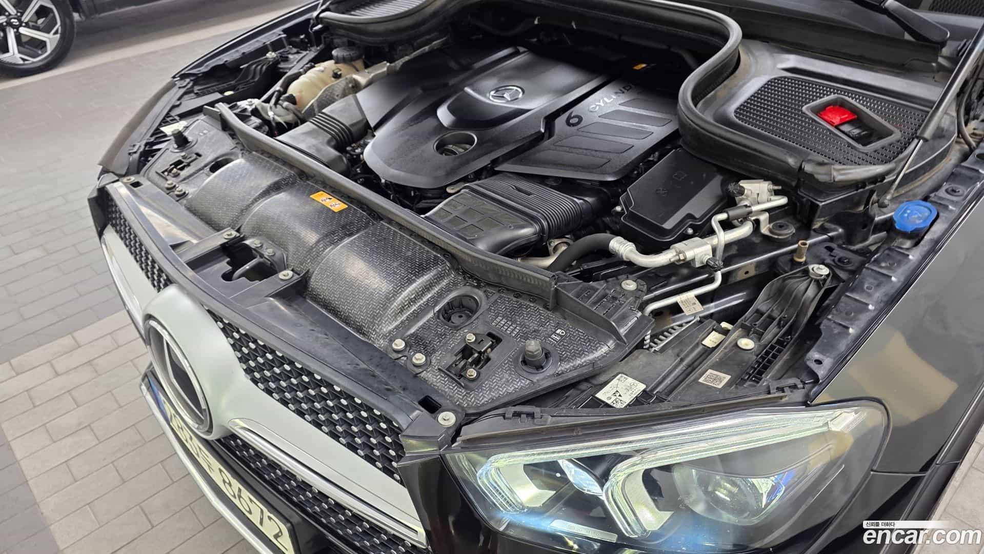 GLE-Class Mercedes-Benz 2021.11-OUTER-006