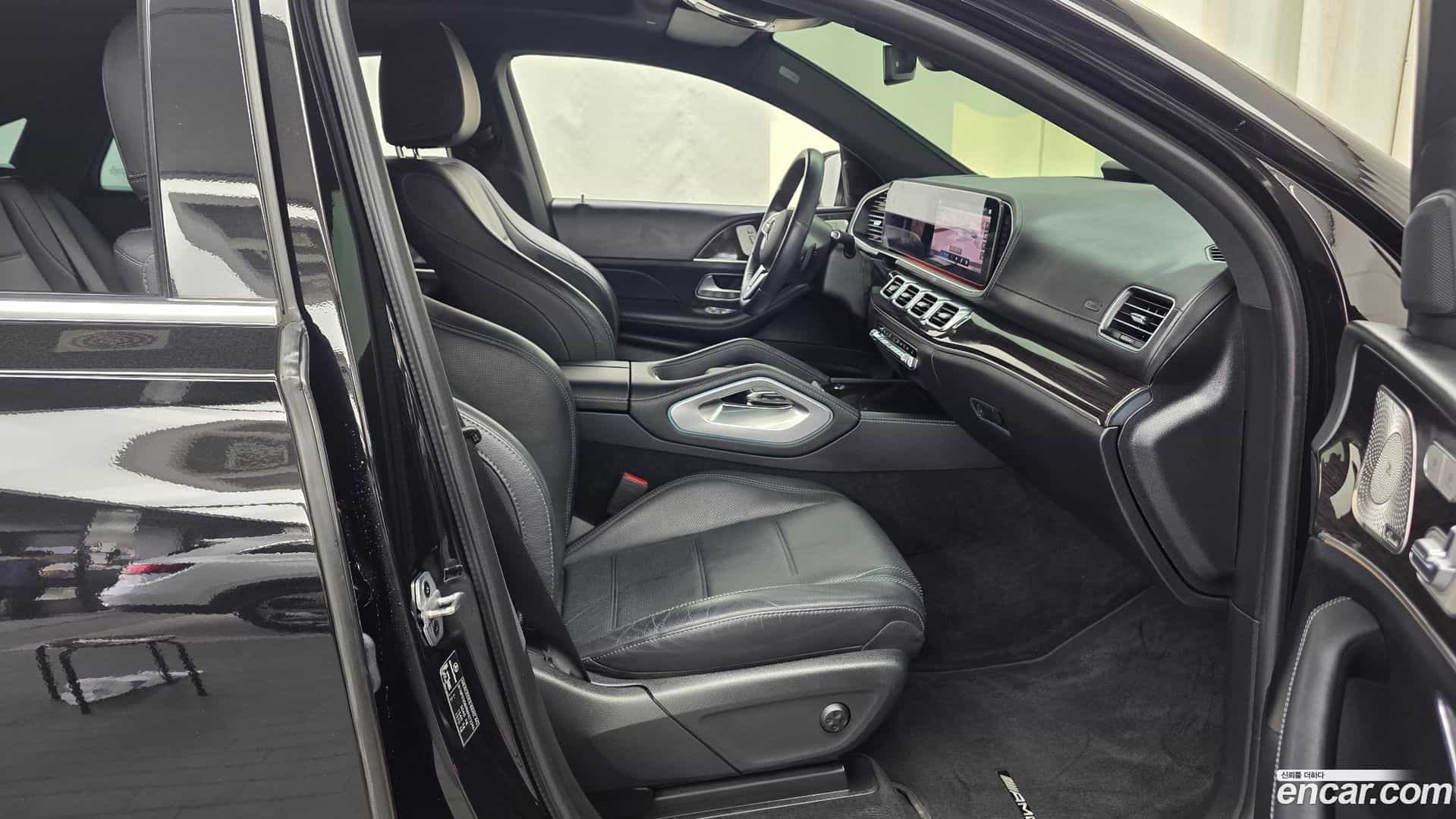 GLE-Class Mercedes-Benz 2021.11-OPTION-015