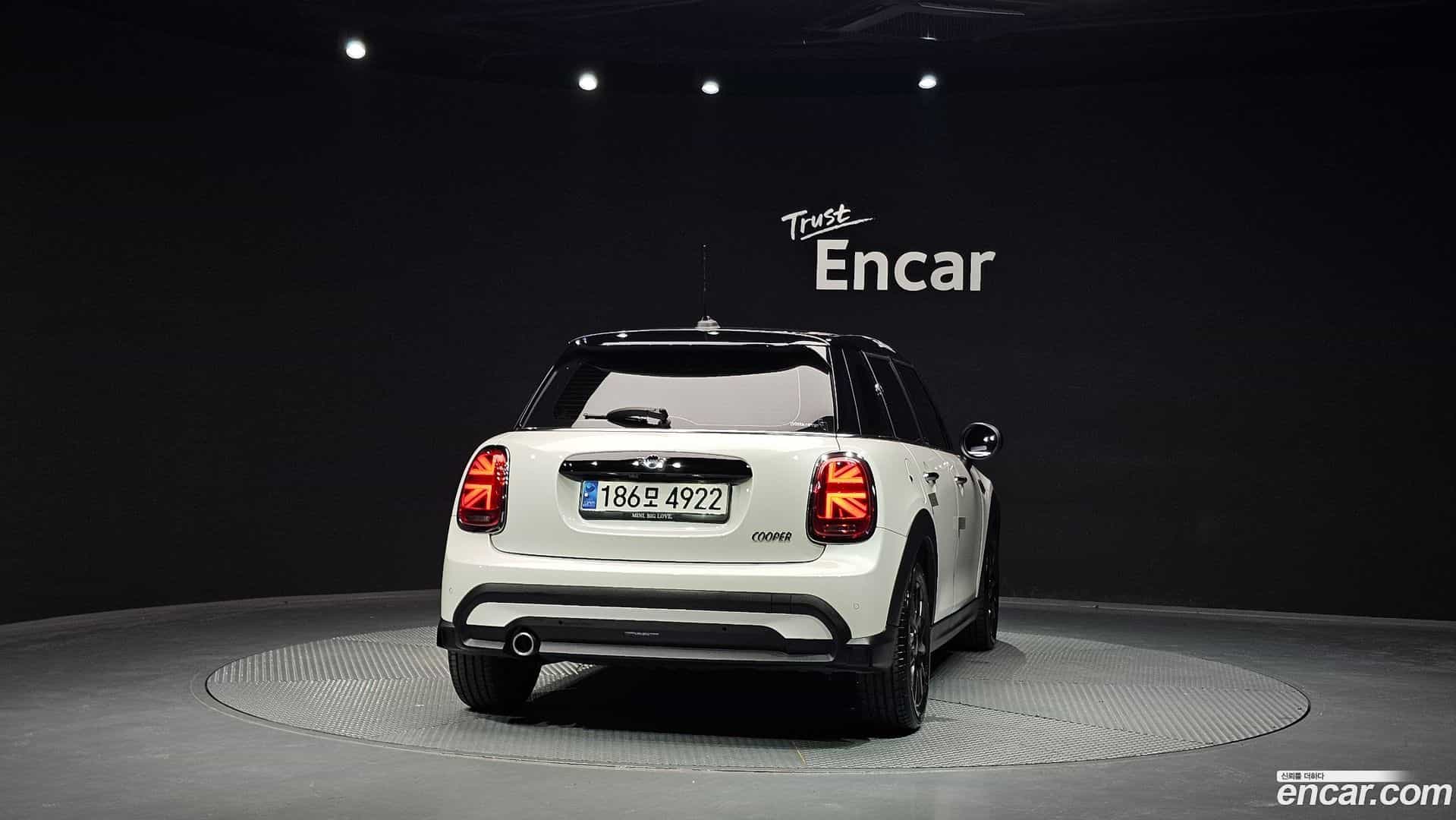 Cooper Mini 2023.7-OUTER-004