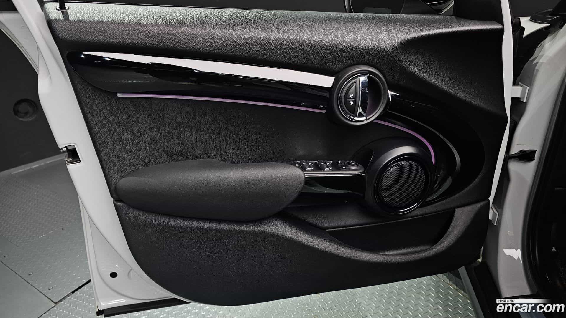 Cooper Mini 2023.7-INNER-034