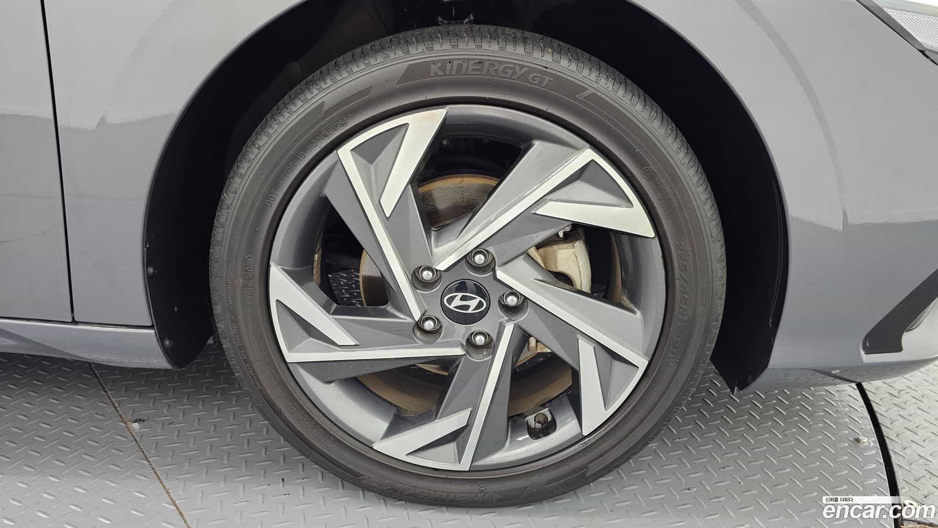 AVANTE Hyundai 2024.2-OUTER-031