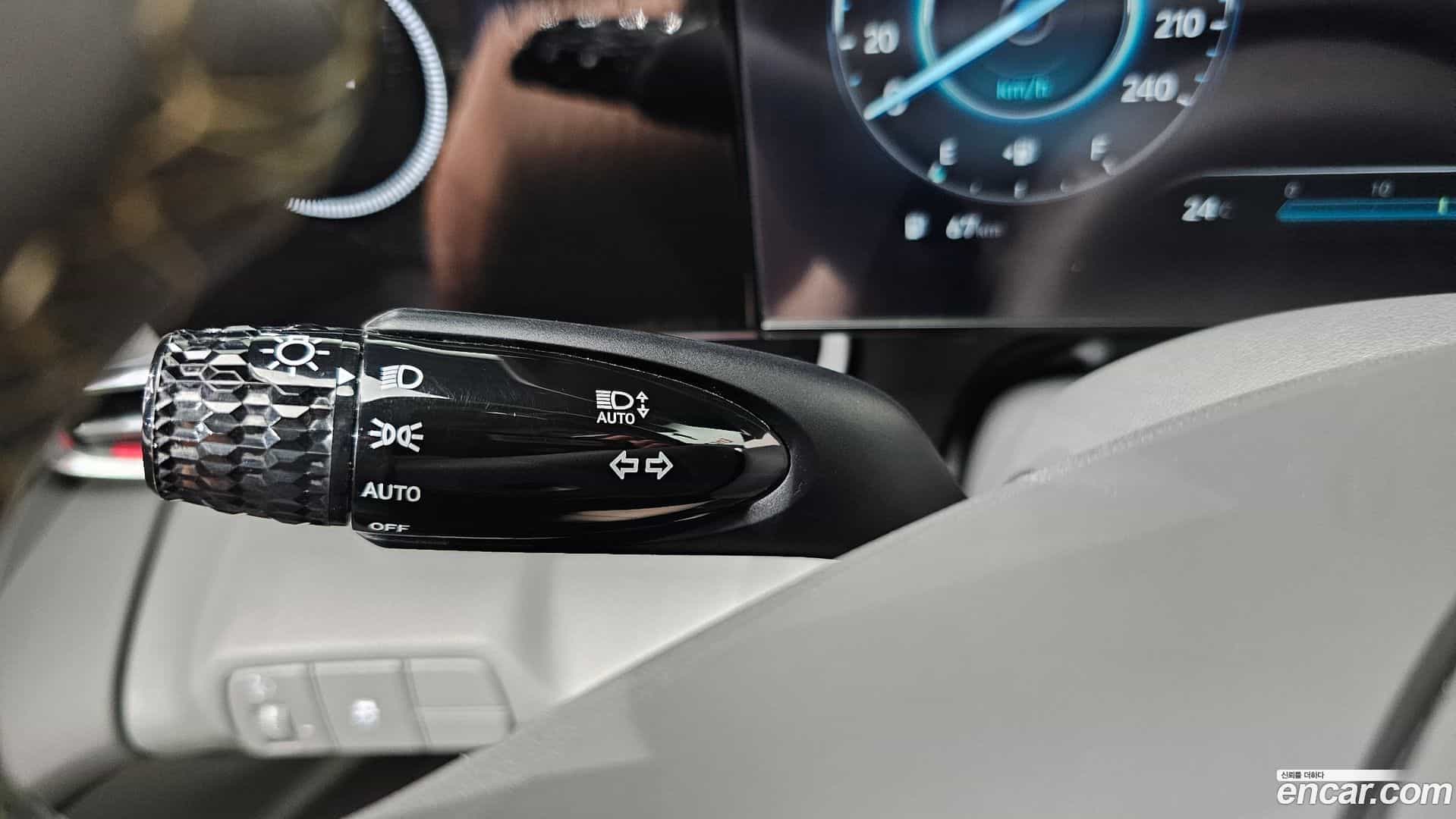 AVANTE Hyundai 2024.2-OPTION-042