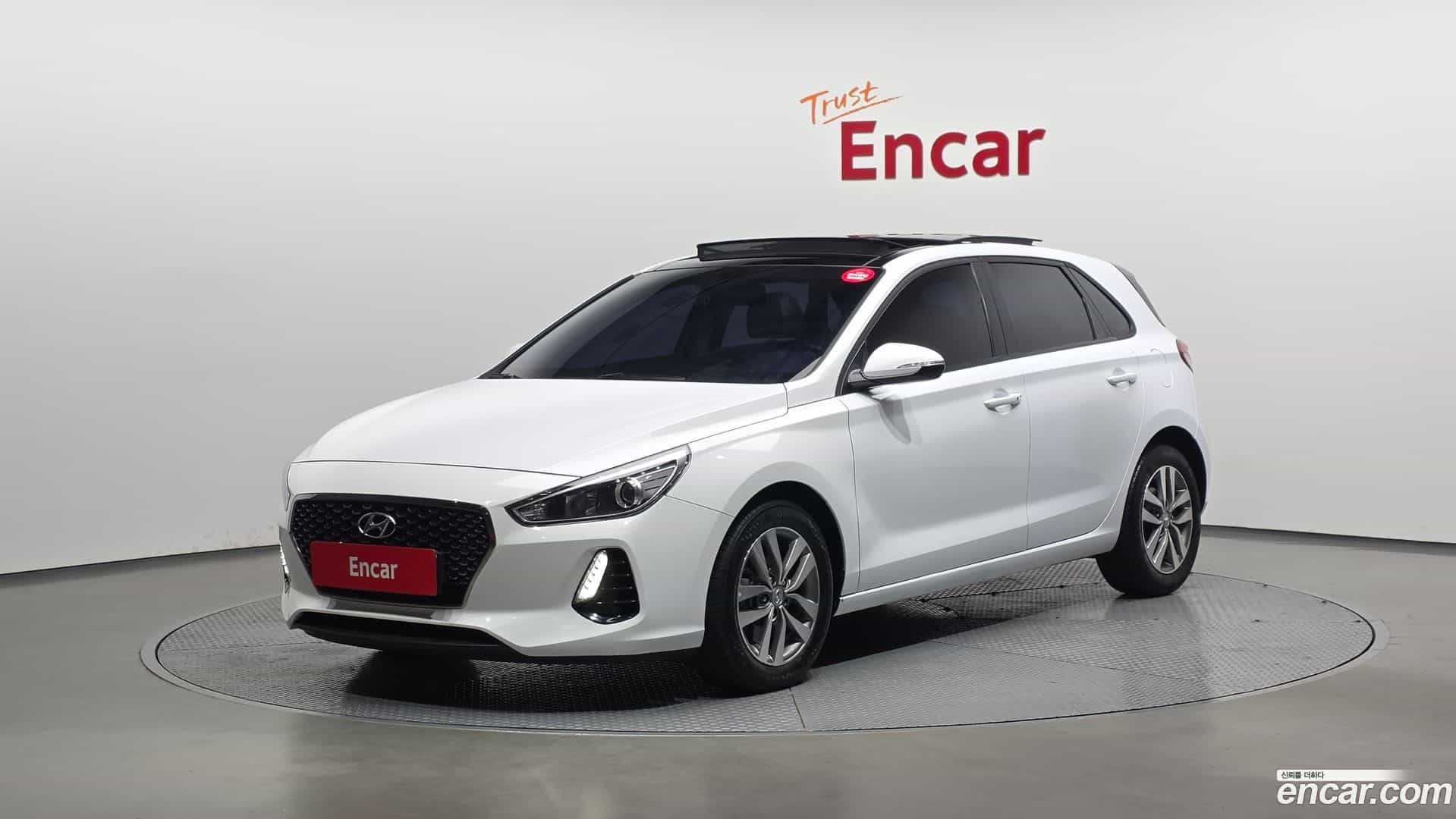 i30 Hyundai 2018.8-OUTER-001