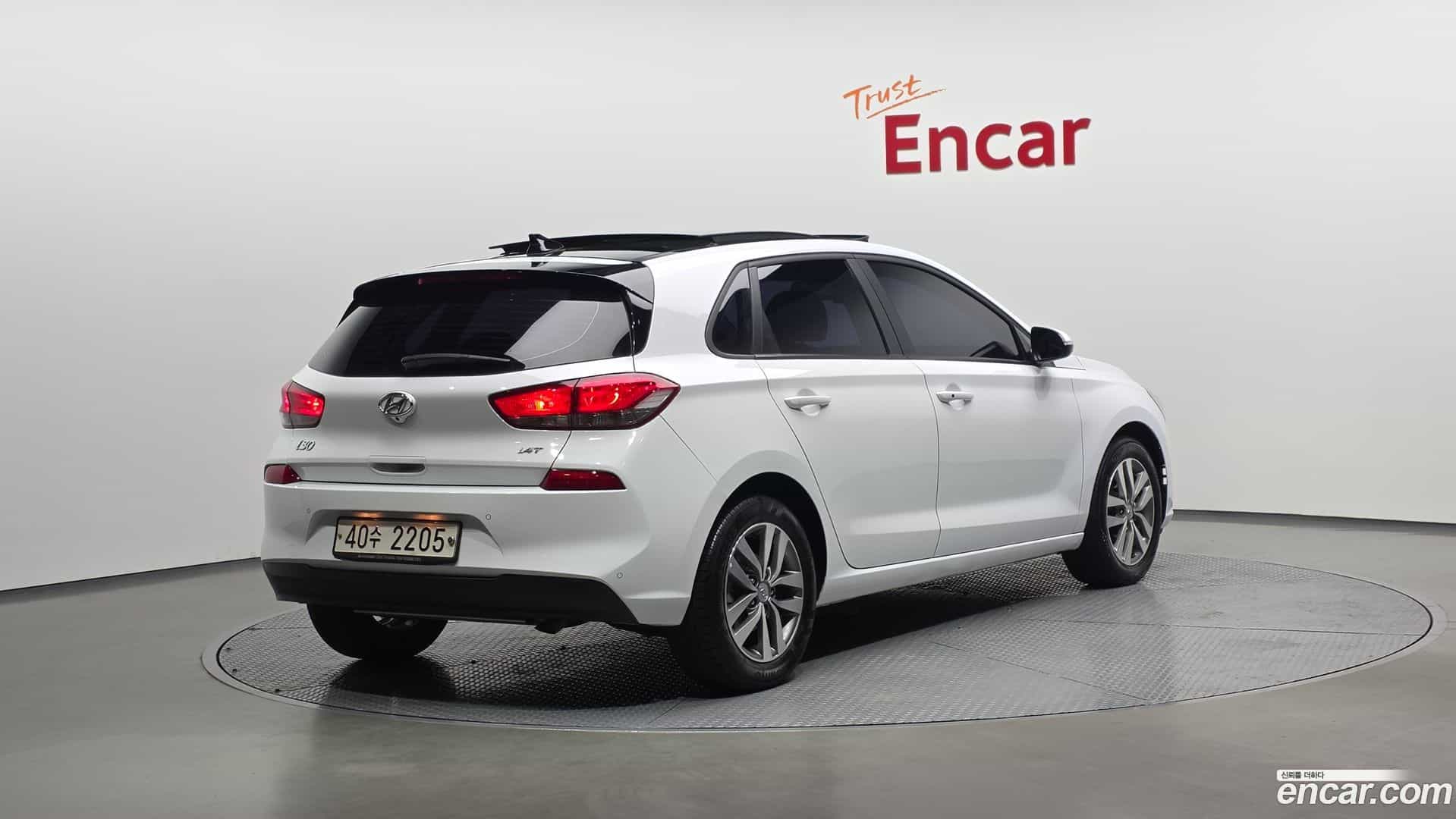 i30 Hyundai 2018.8-OUTER-002