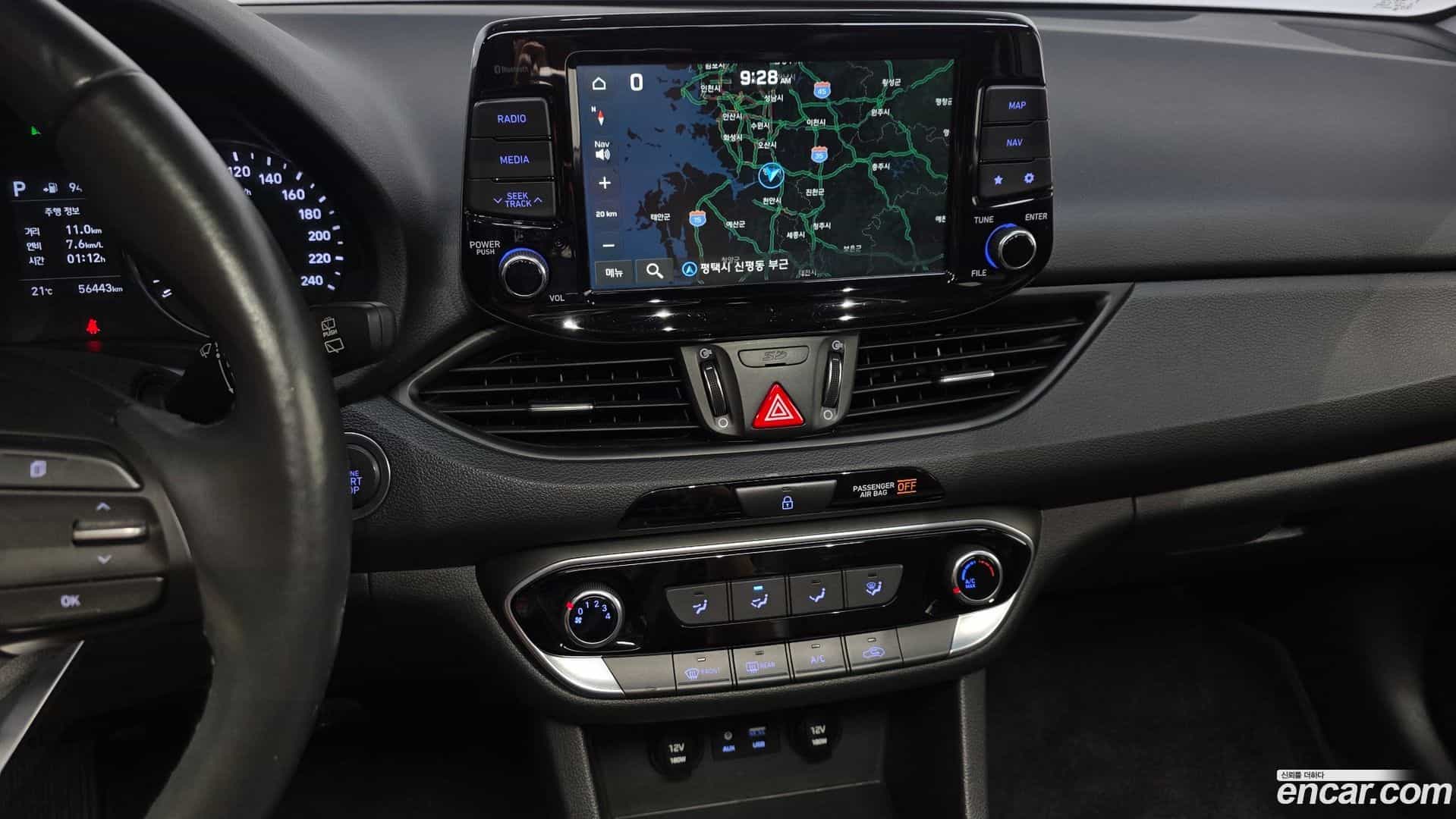 i30 Hyundai 2018.8-OPTION-018