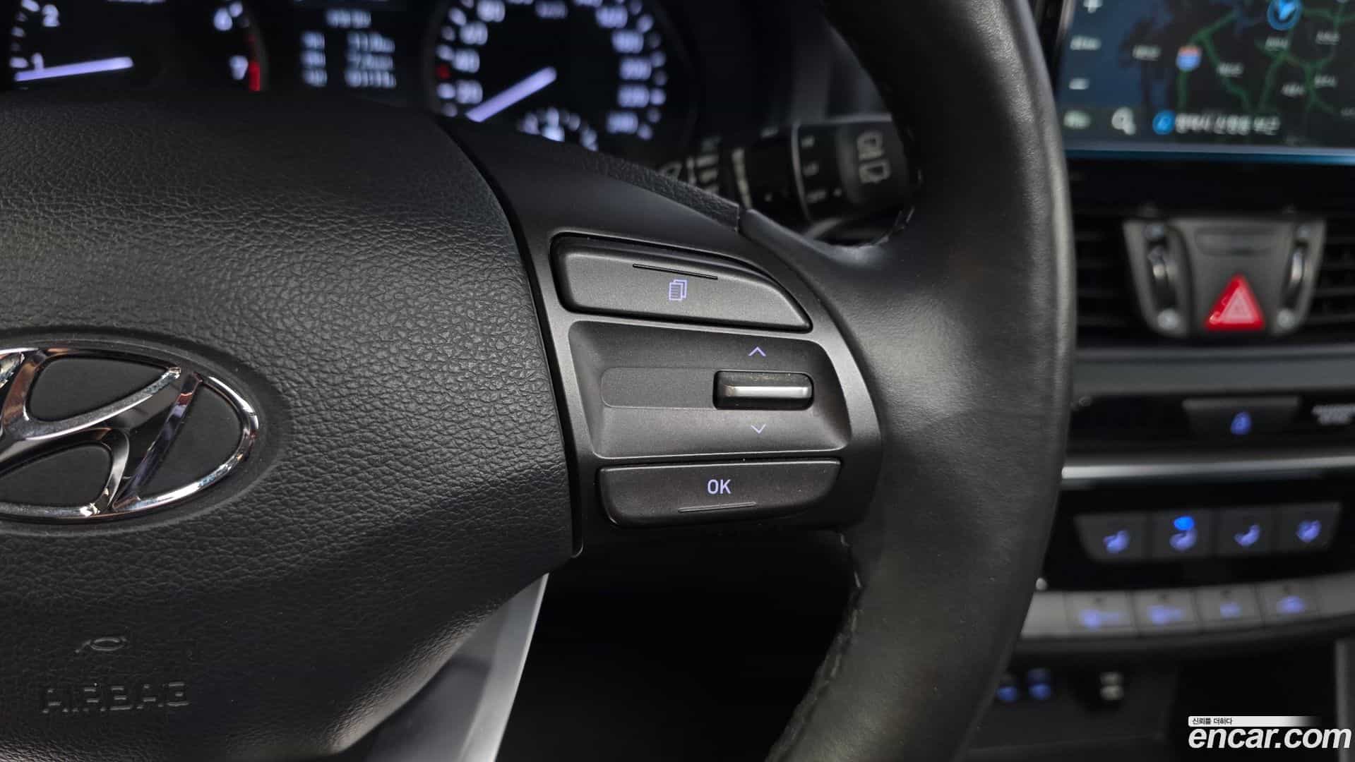 i30 Hyundai 2018.8-OPTION-022