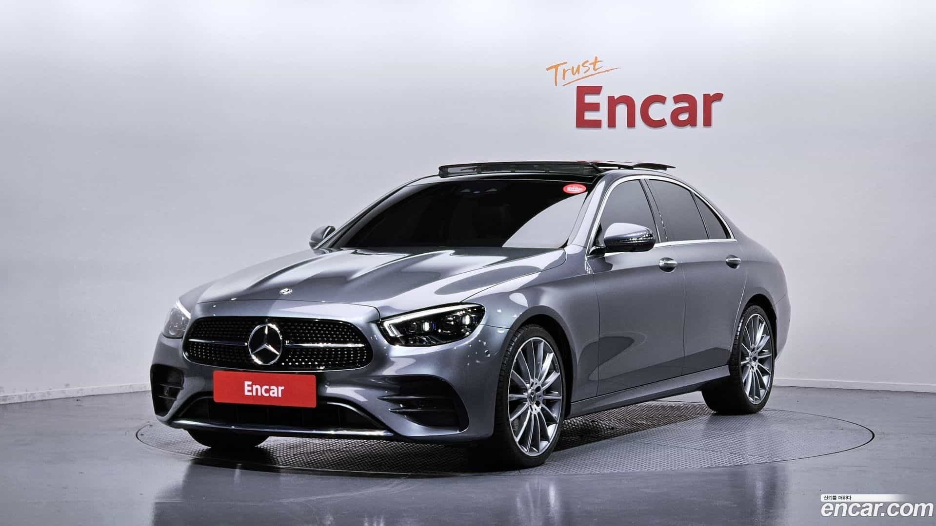 E-Class Mercedes-Benz 2022.11-OUTER-001