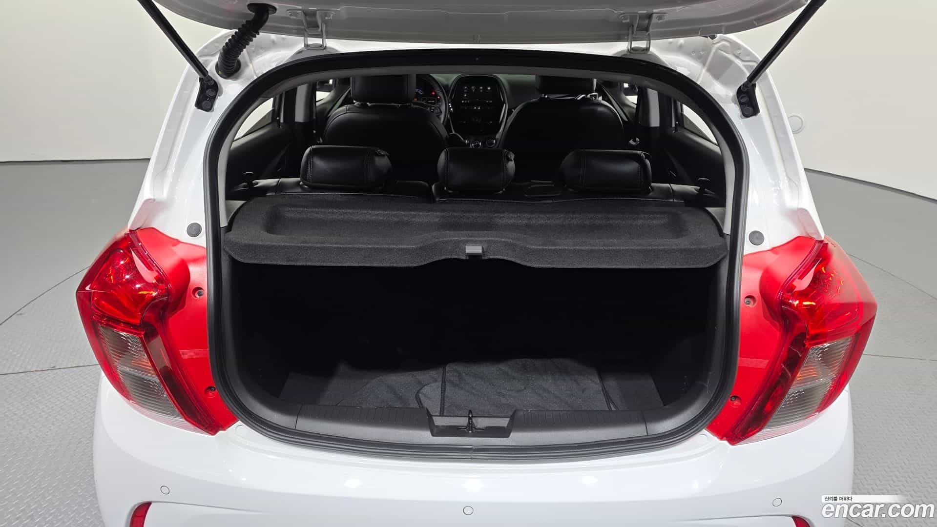 Spark Chevrolet 2022.8-OPTION-022