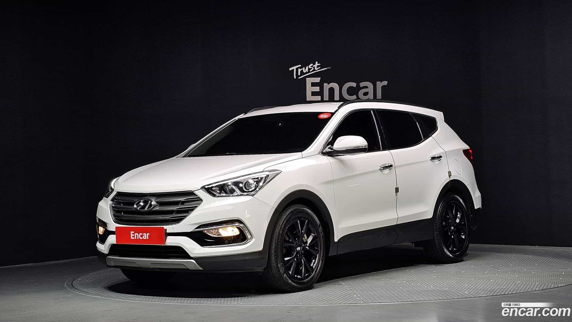 Santafe Hyundai 2015.10-OUTER-001