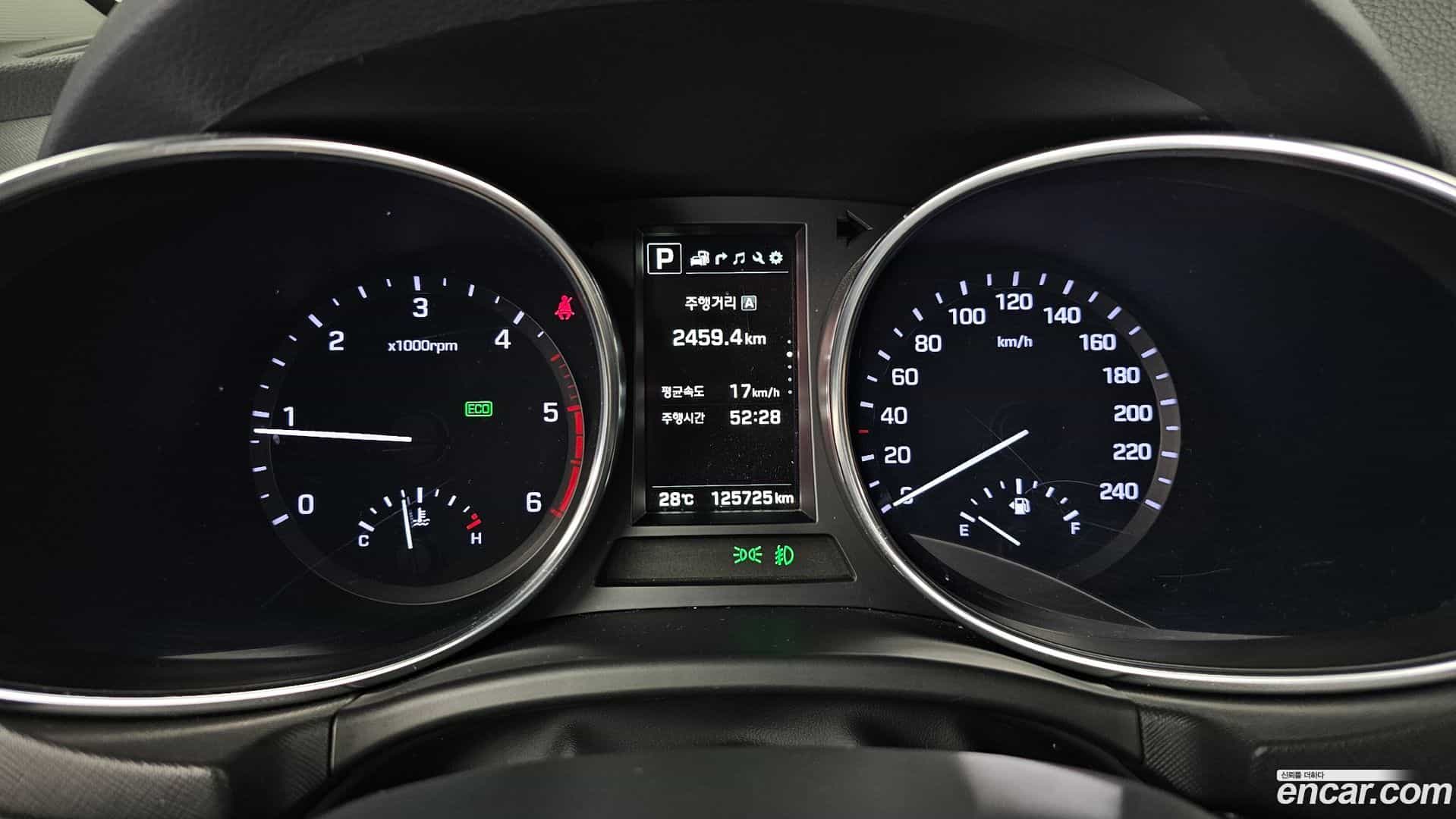 Santafe Hyundai 2015.10-INNER-008