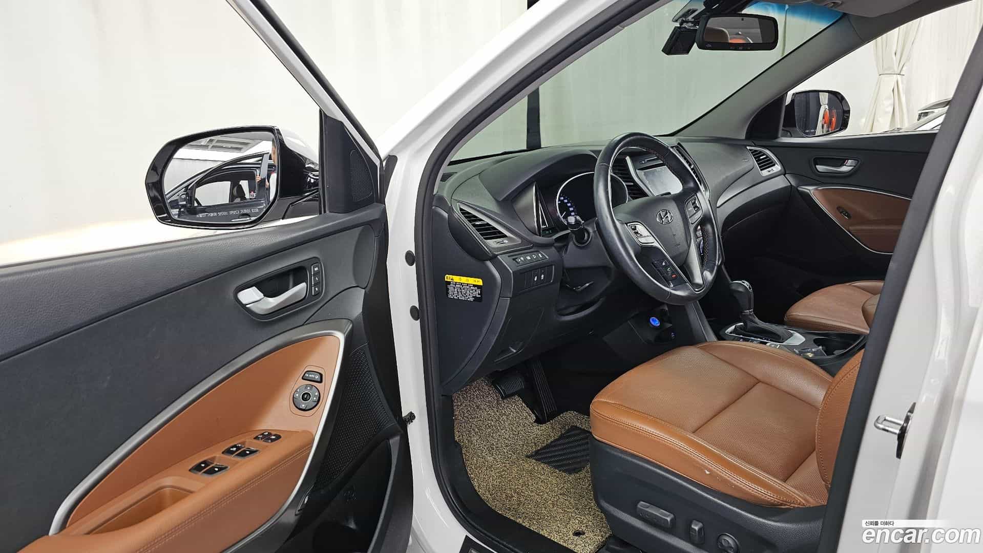 Santafe Hyundai 2015.10-INNER-010