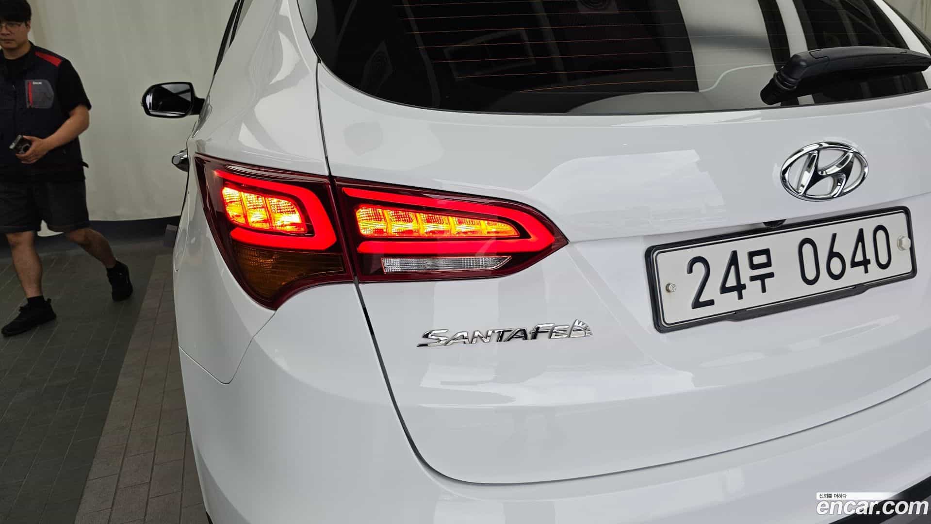 Santafe Hyundai 2015.10-OUTER-033