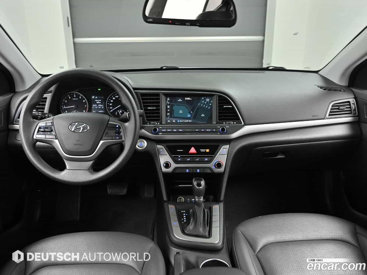 AVANTE Hyundai 2018.3-INNER-007