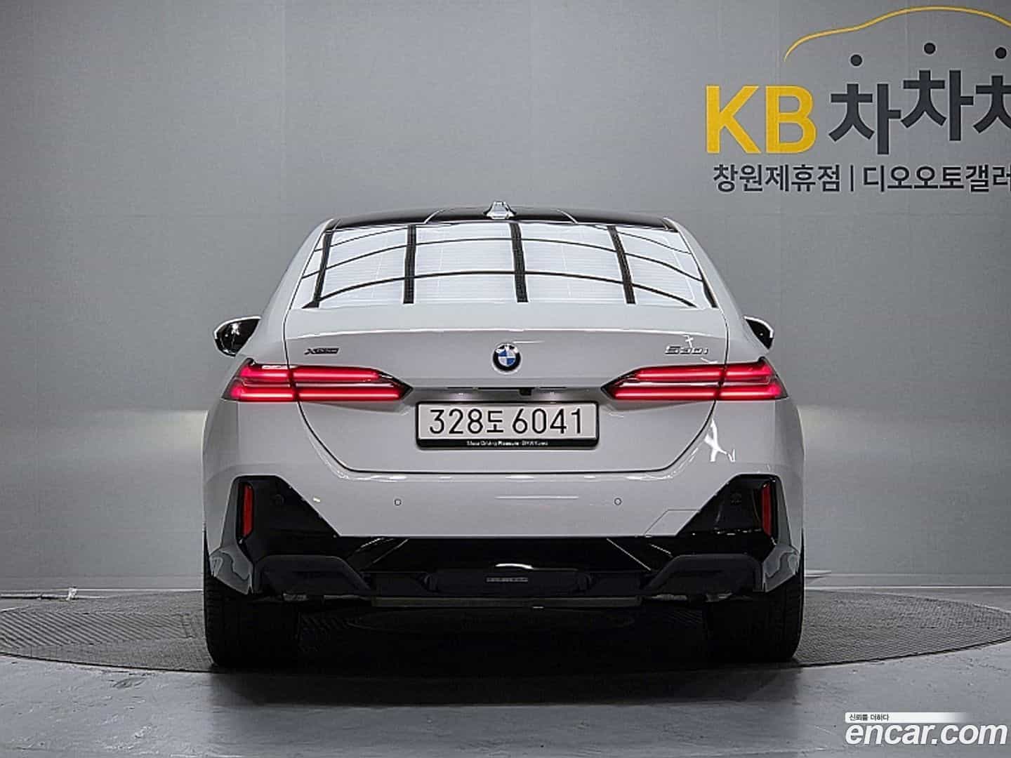 5-Series BMW 2025.11-OUTER-004