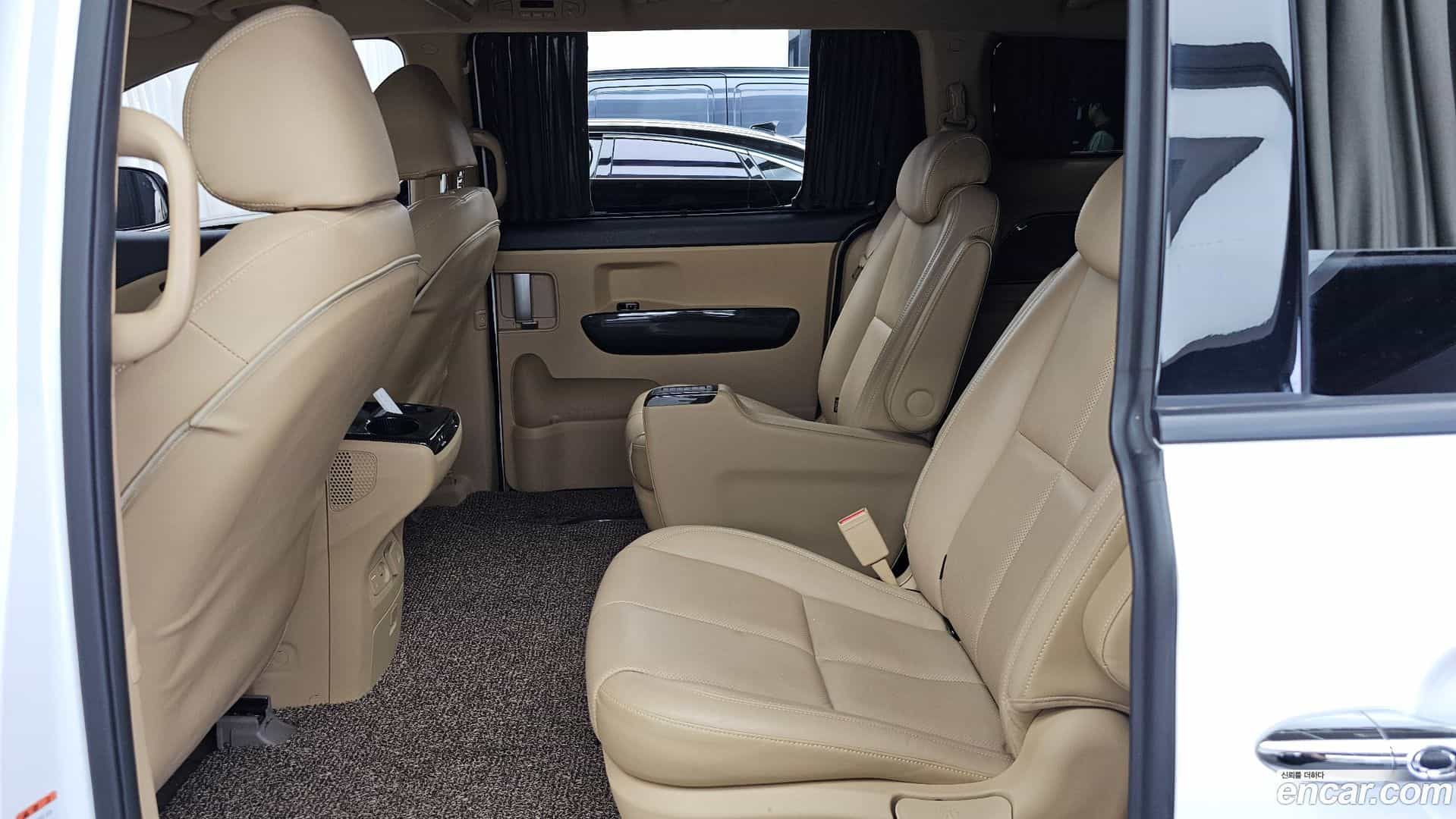 Canival Kia 2018.7-INNER-036
