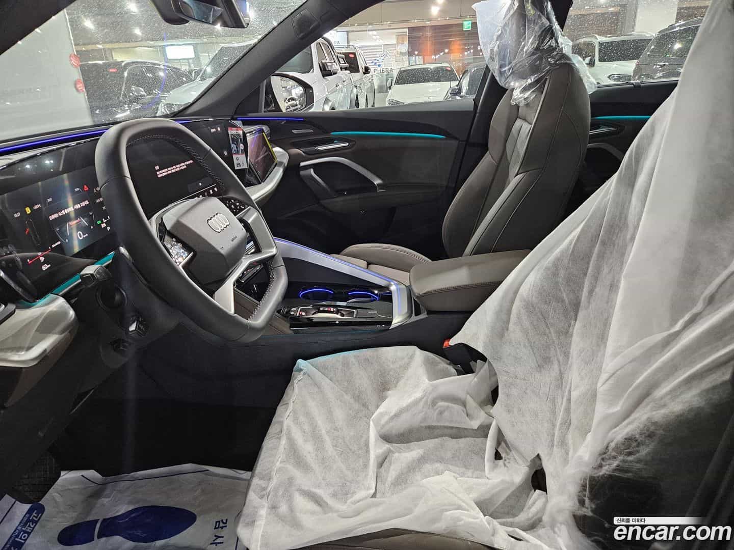 Q5 Audi 2025.11-OUTER-006