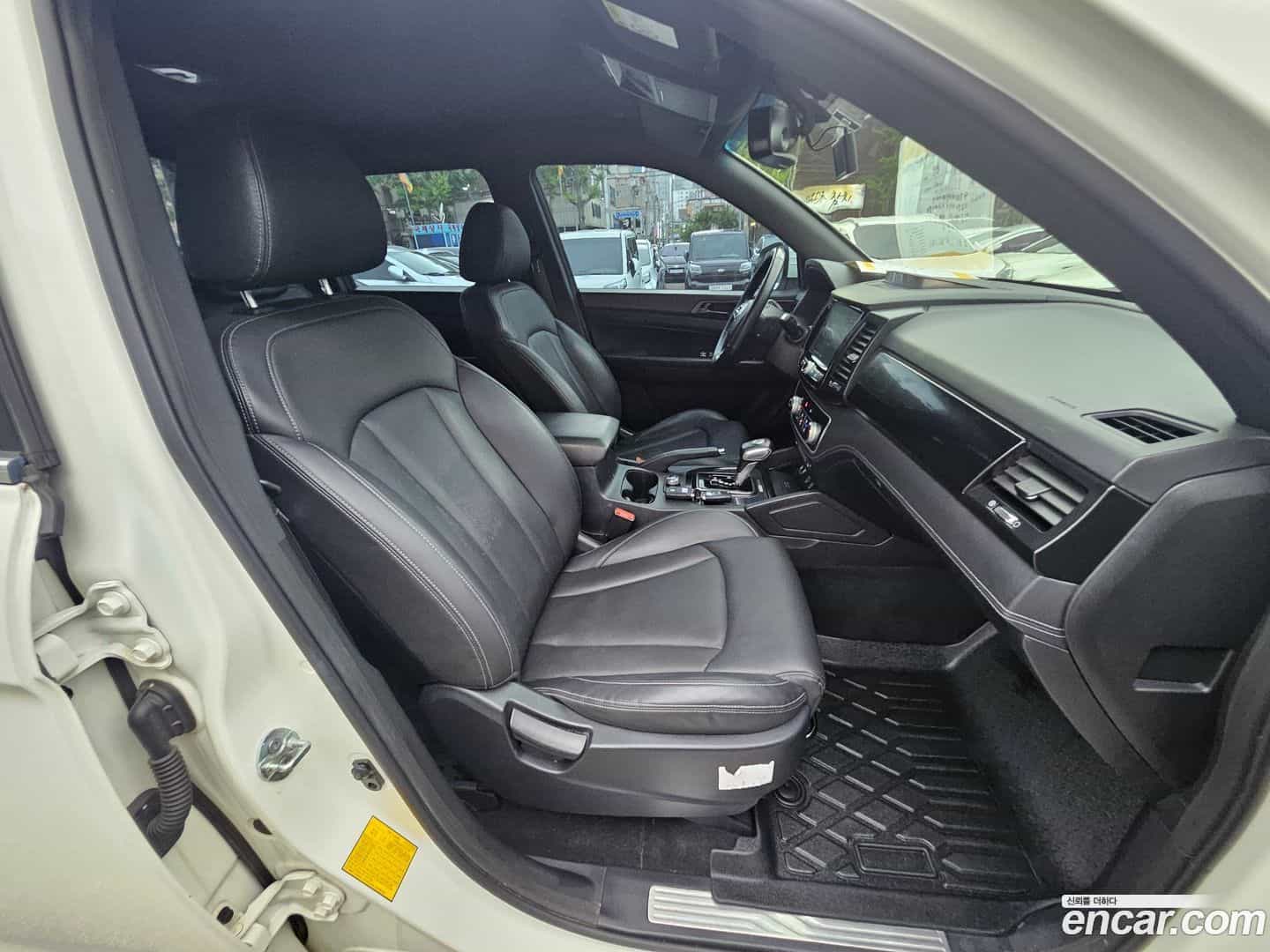 Rexton KG Mobility 2020.9-OPTION-021