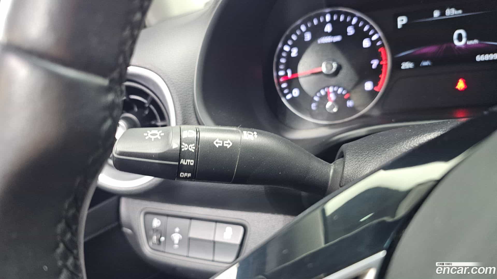 K3 Kia 2023.2-OPTION-024