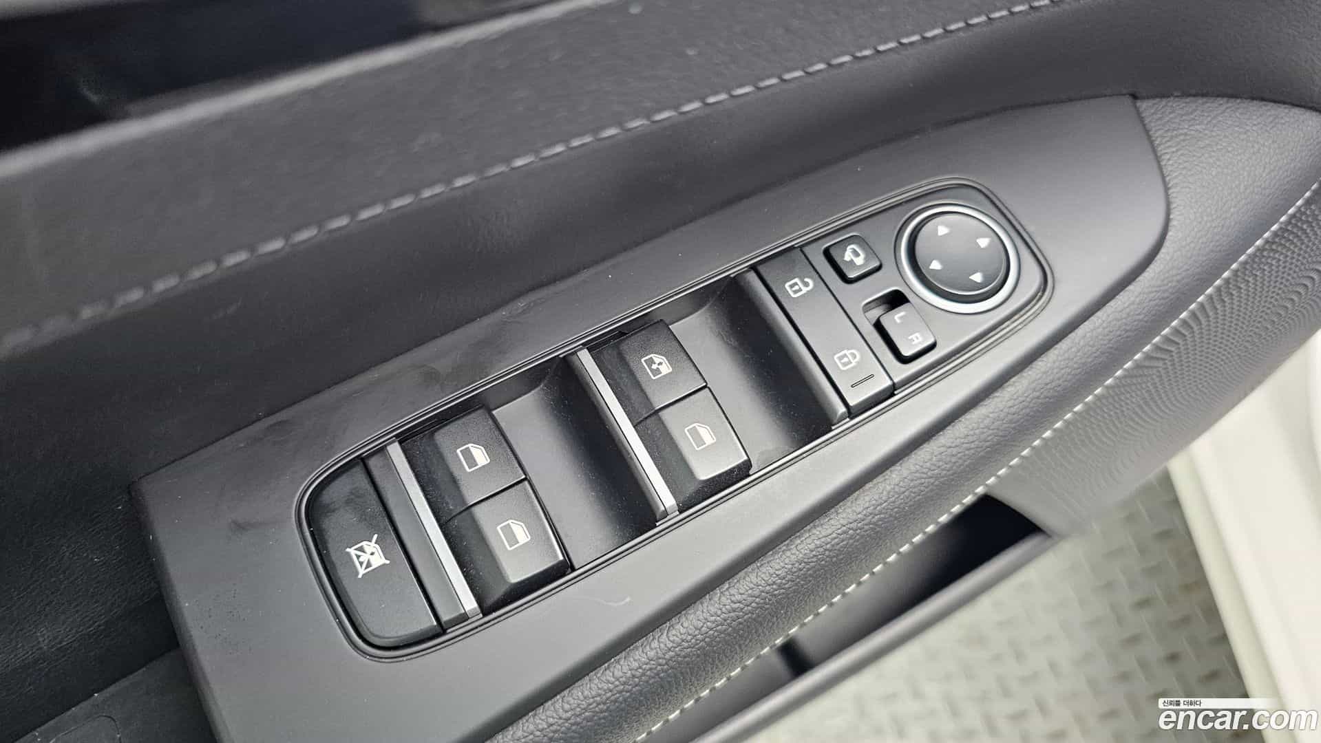 K3 Kia 2023.2-OPTION-040
