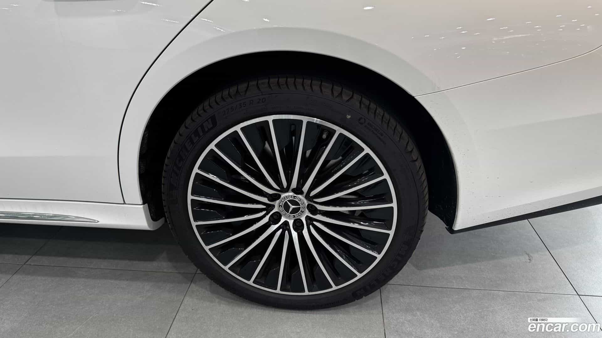 E-Class Mercedes-Benz 2026.1-OUTER-005