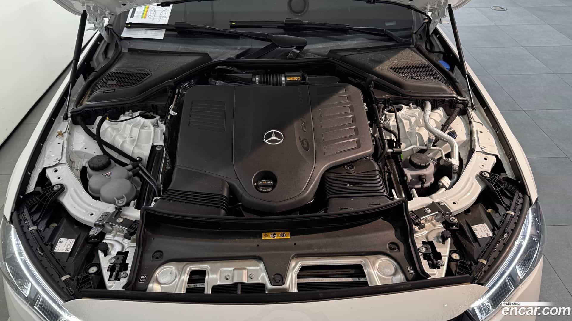 E-Class Mercedes-Benz 2026.1-OUTER-006