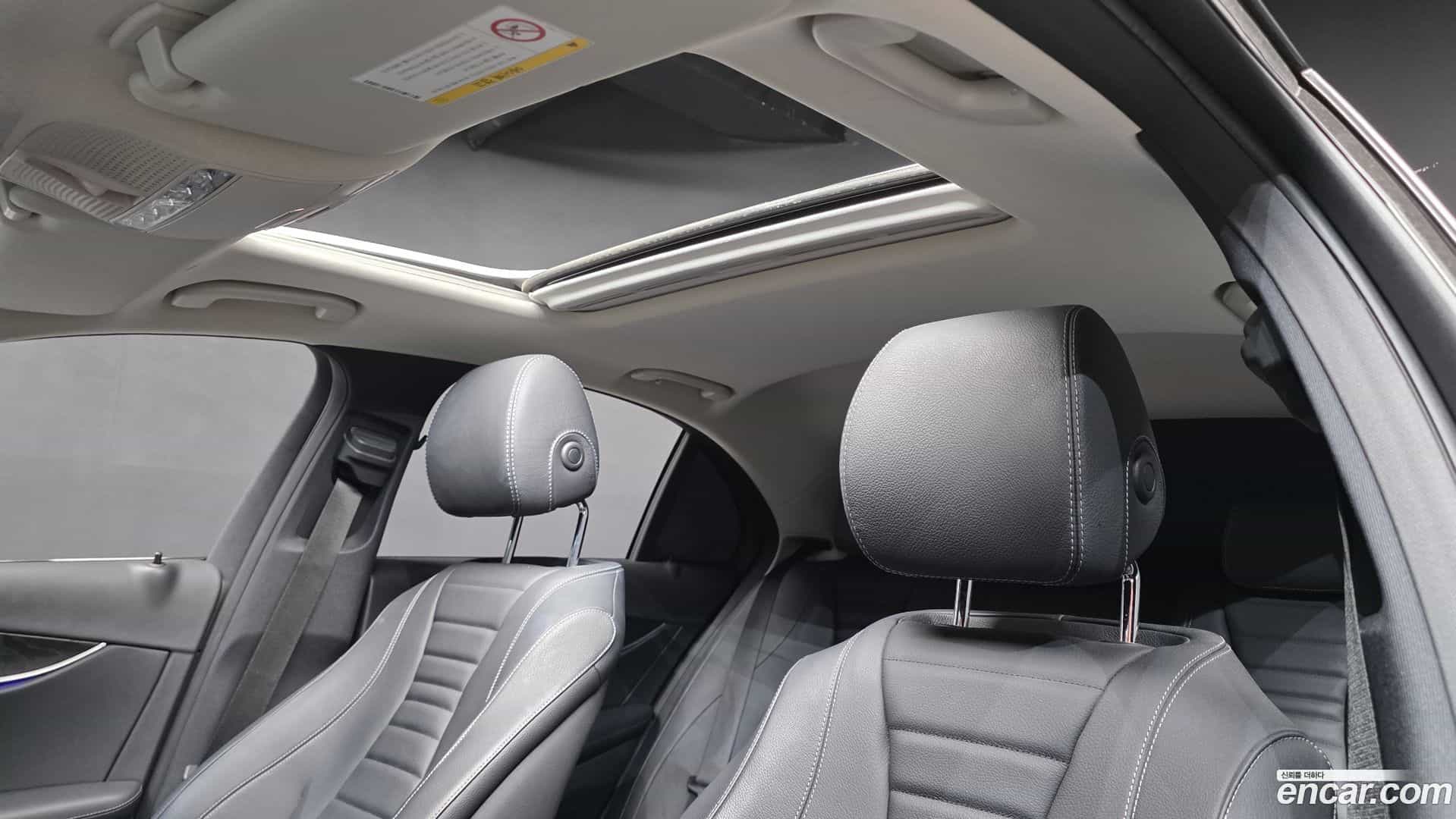 E-Class Mercedes-Benz 2016.8-OPTION-021