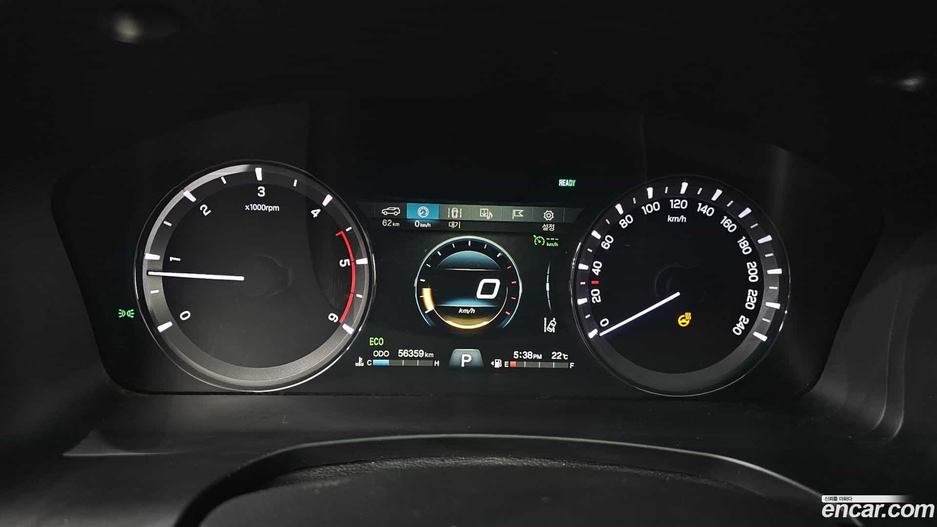 Rexton KG Mobility 2021.10-INNER-008