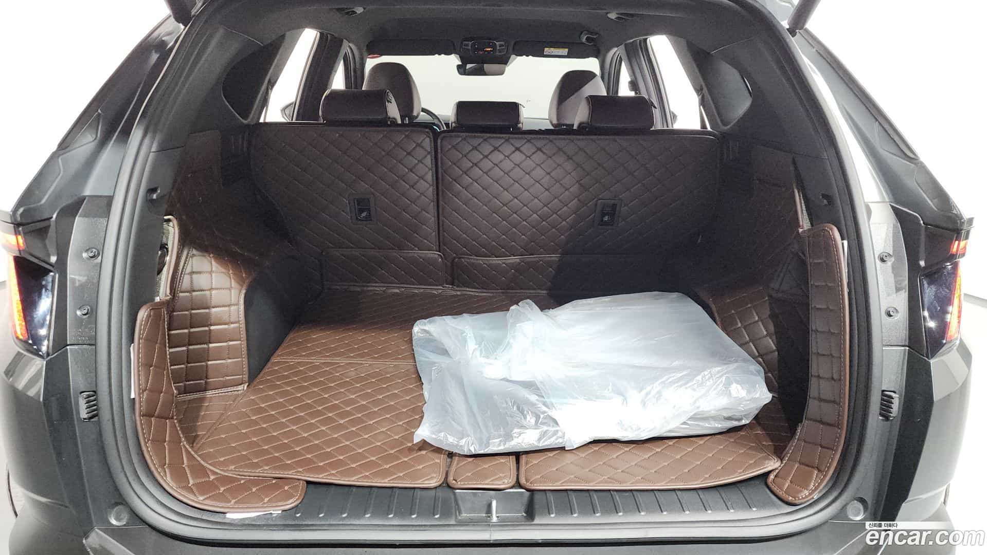 Tucson Hyundai 2025.9-OPTION-023