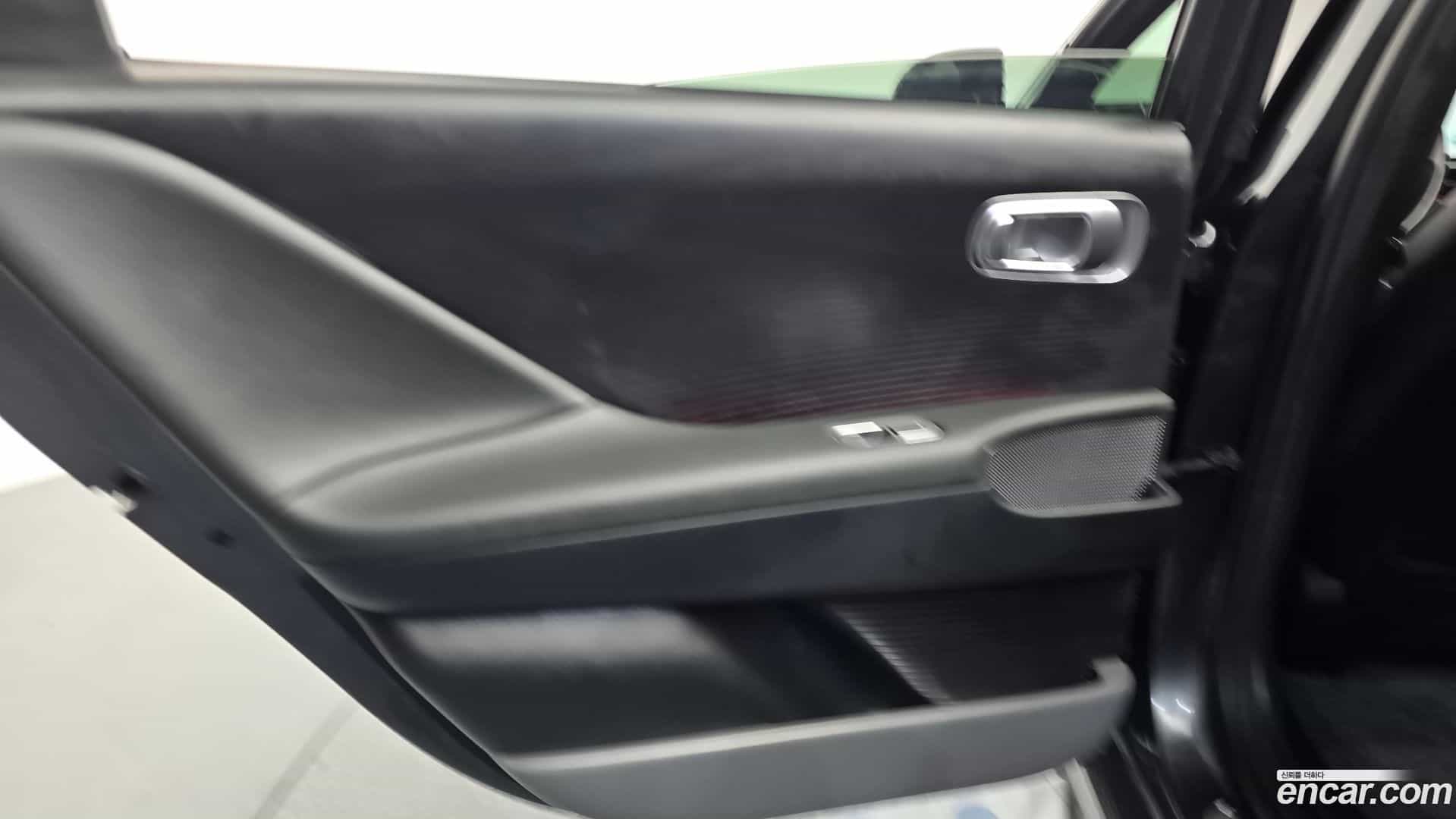 Ioniq6 Hyundai 2022.11-INNER-035