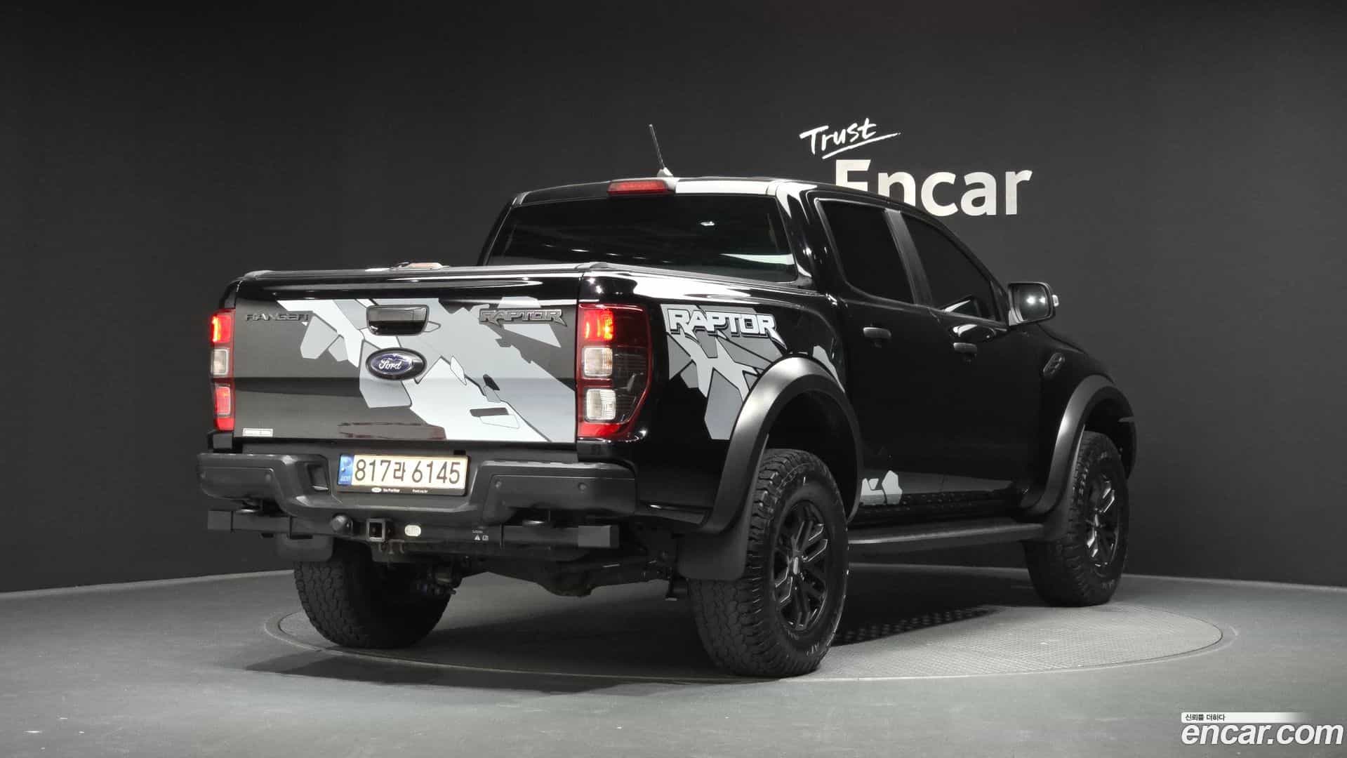 Ranger Ford 2022.4-OUTER-002
