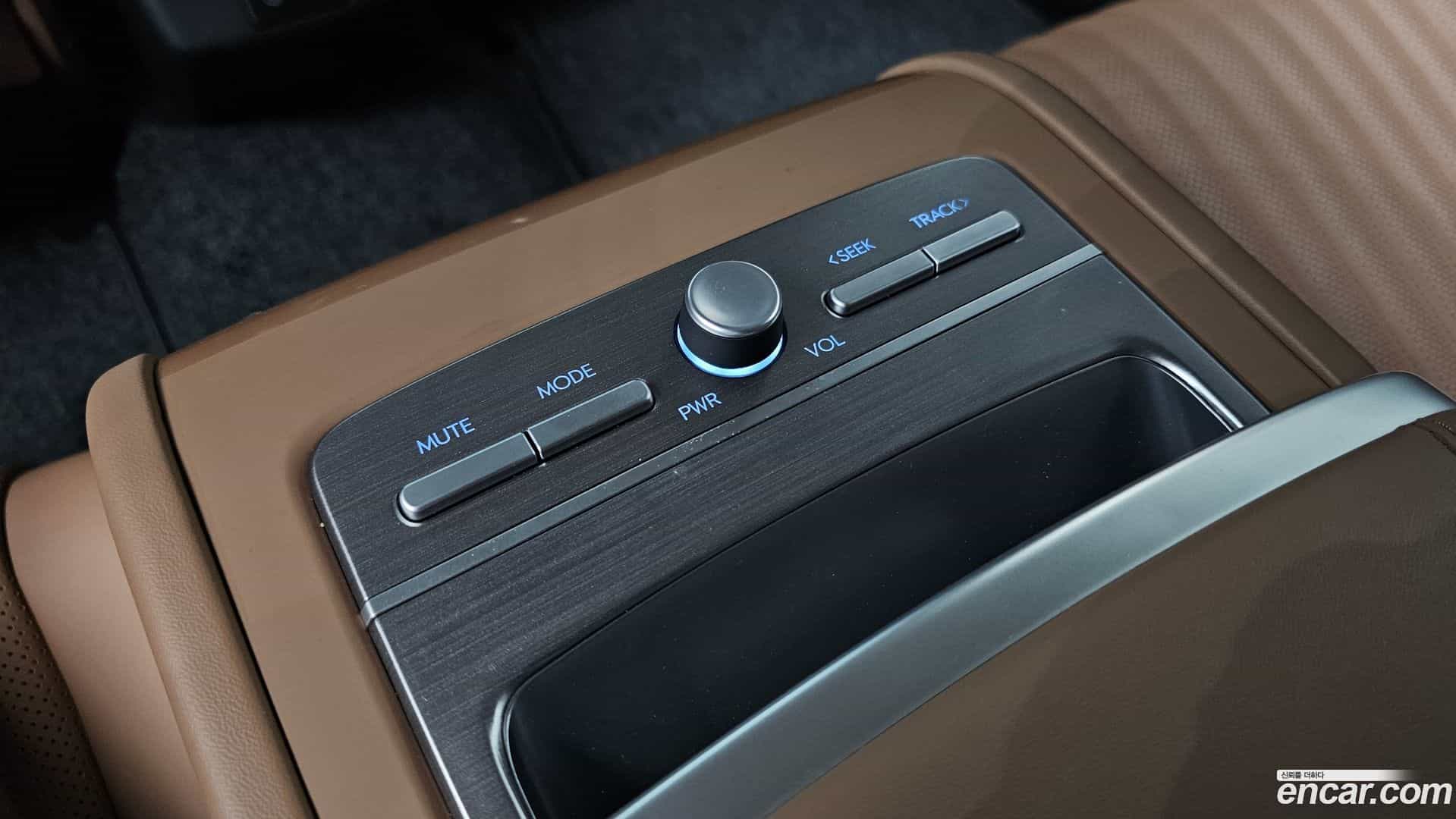 Grandeur Hyundai 2024.7-OPTION-051