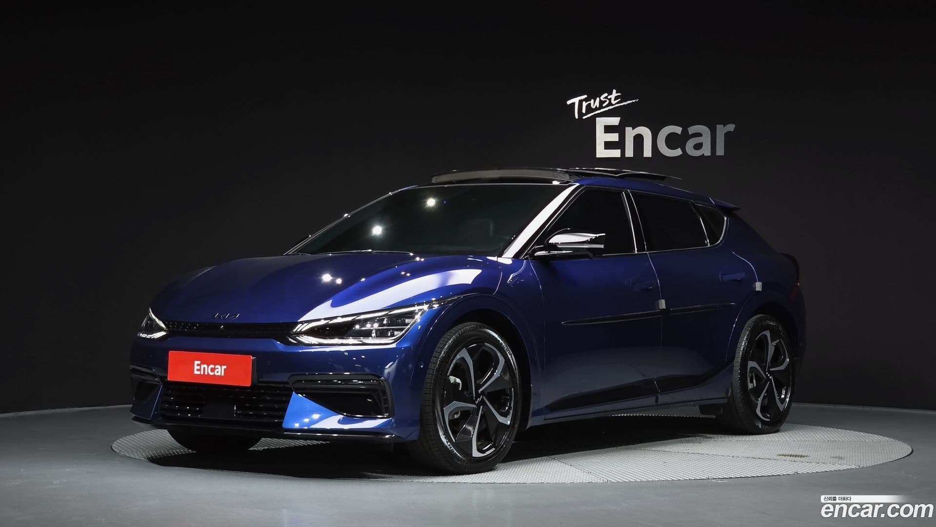 Main__Slider__Photo:EV6 Kia 2023.6-0