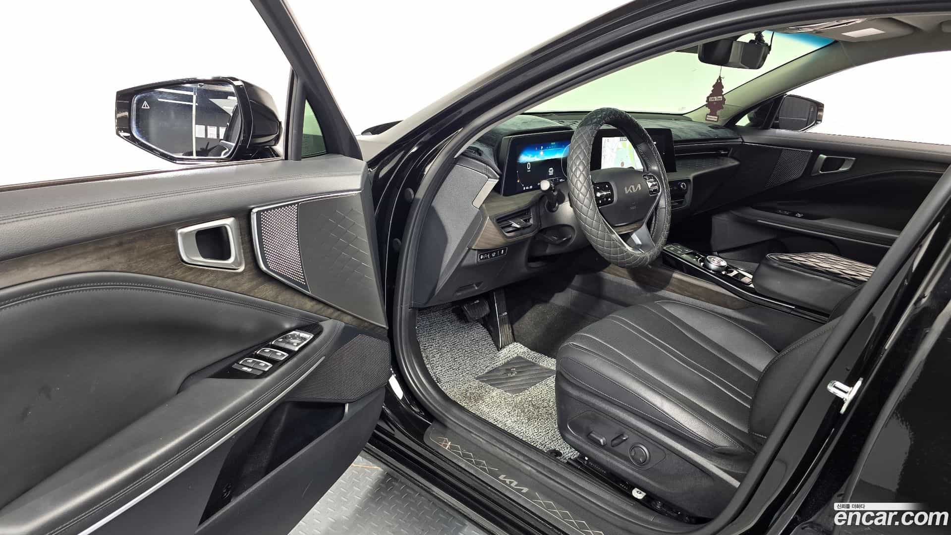 K8 Kia 2024.1-INNER-010