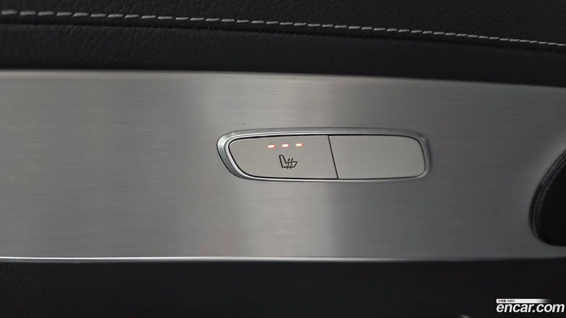 GLC-Class Mercedes-Benz 2021.3-OPTION-023