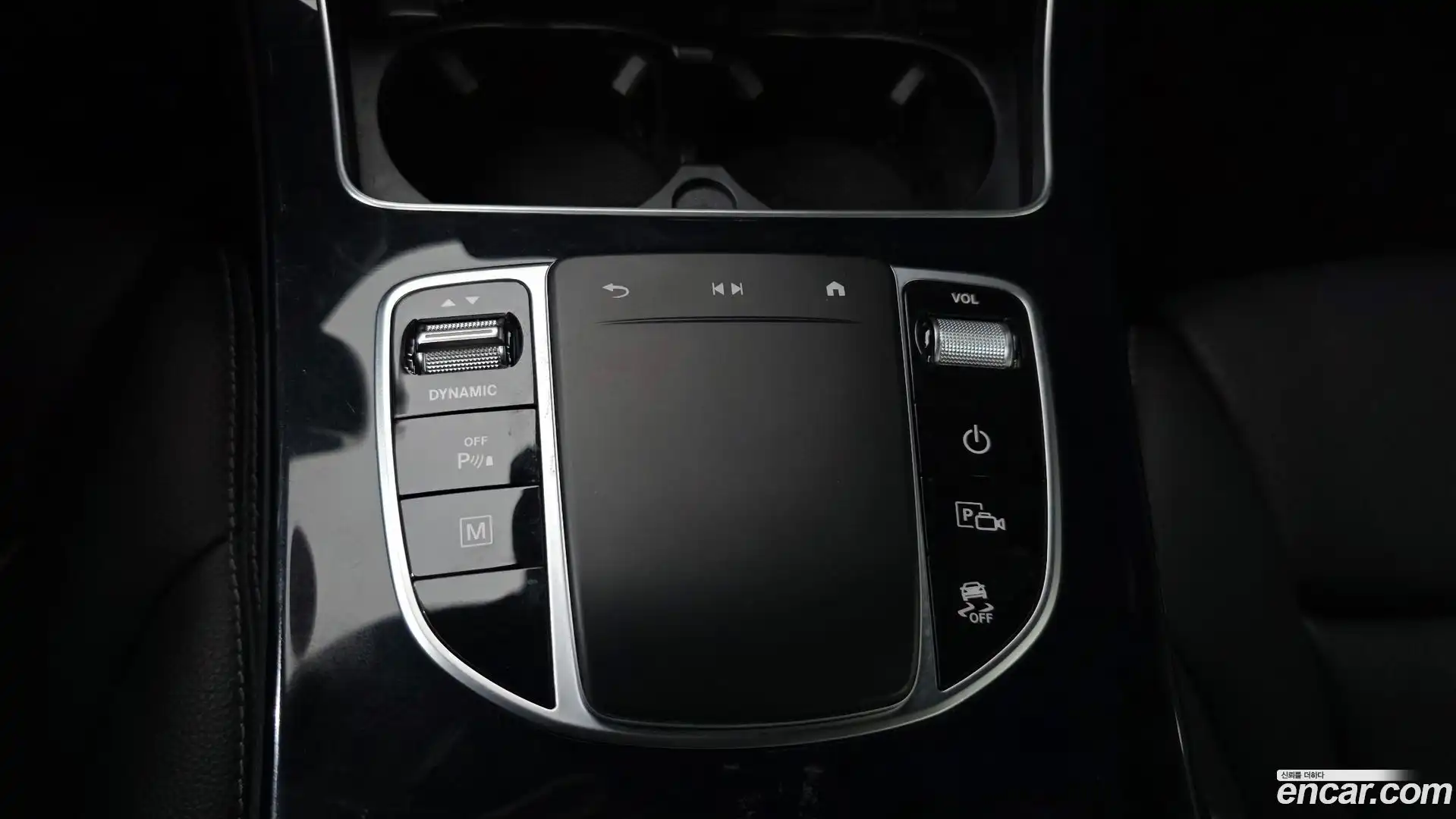 GLC-Class Mercedes-Benz 2021.3-OPTION-043
