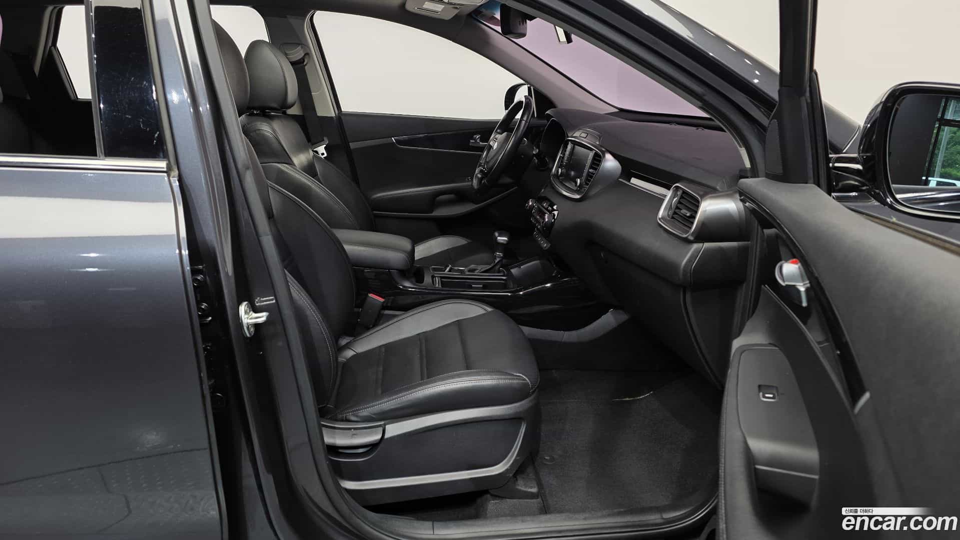 Sorento Kia 2018.5-OPTION-015