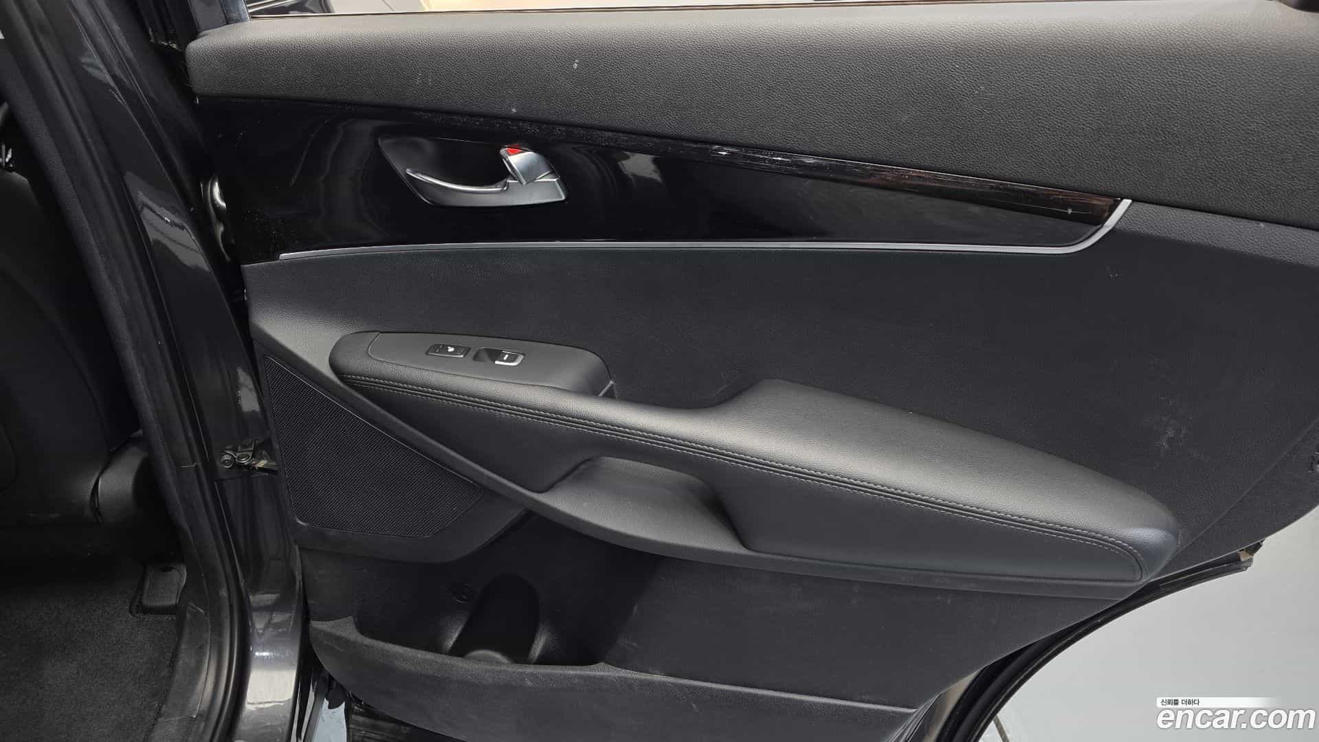 Sorento Kia 2018.5-INNER-035