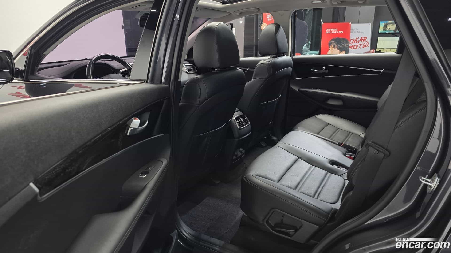 Sorento Kia 2018.5-INNER-036