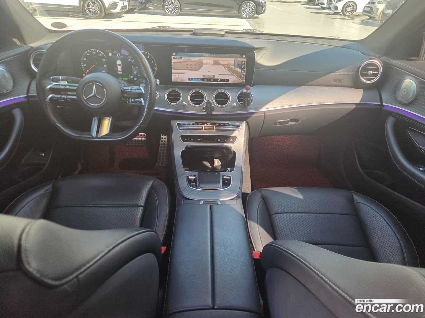 E-Class Mercedes-Benz 2022.5-INNER-007