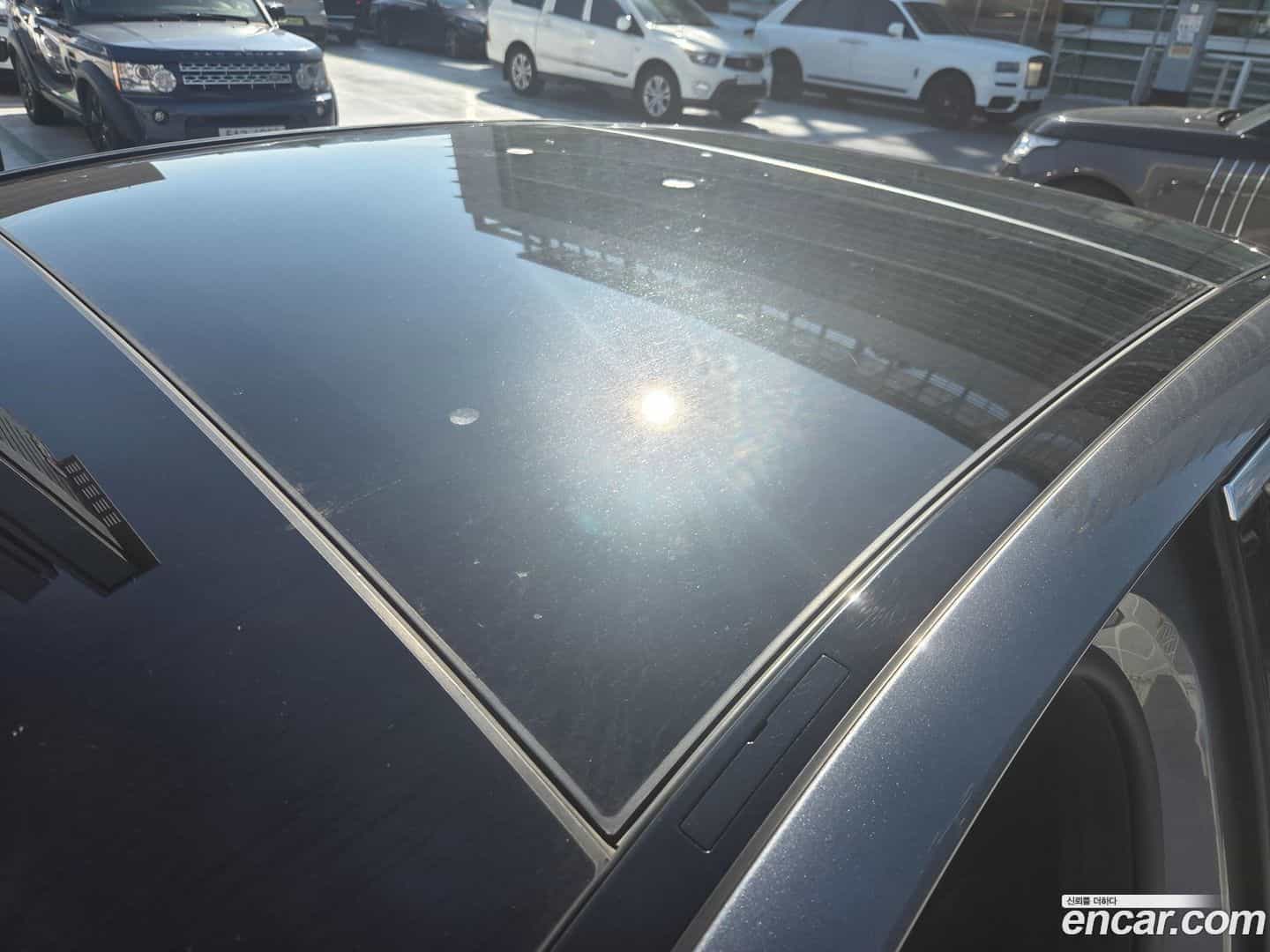 E-Class Mercedes-Benz 2022.5-OPTION-017