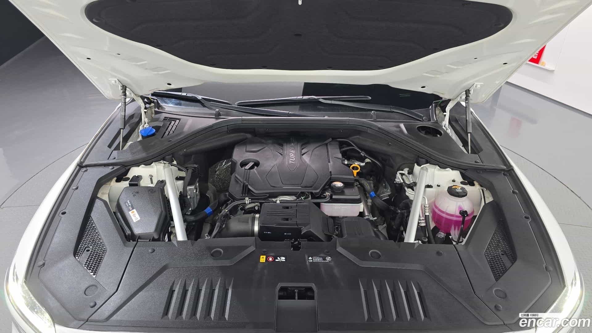 GV70 Genesis 2023.1-OUTER-006