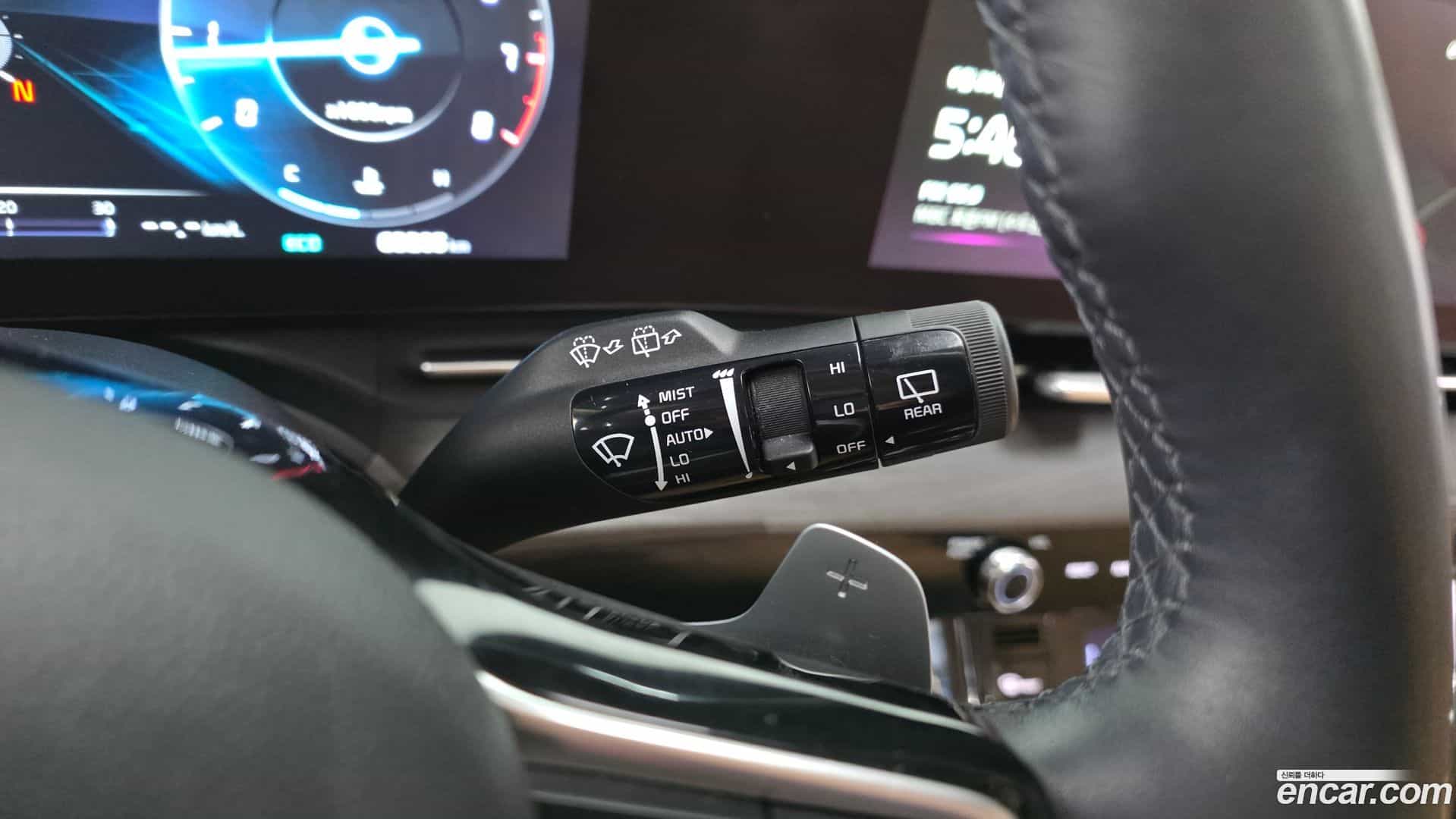 Canival Kia 2022.5-OPTION-042