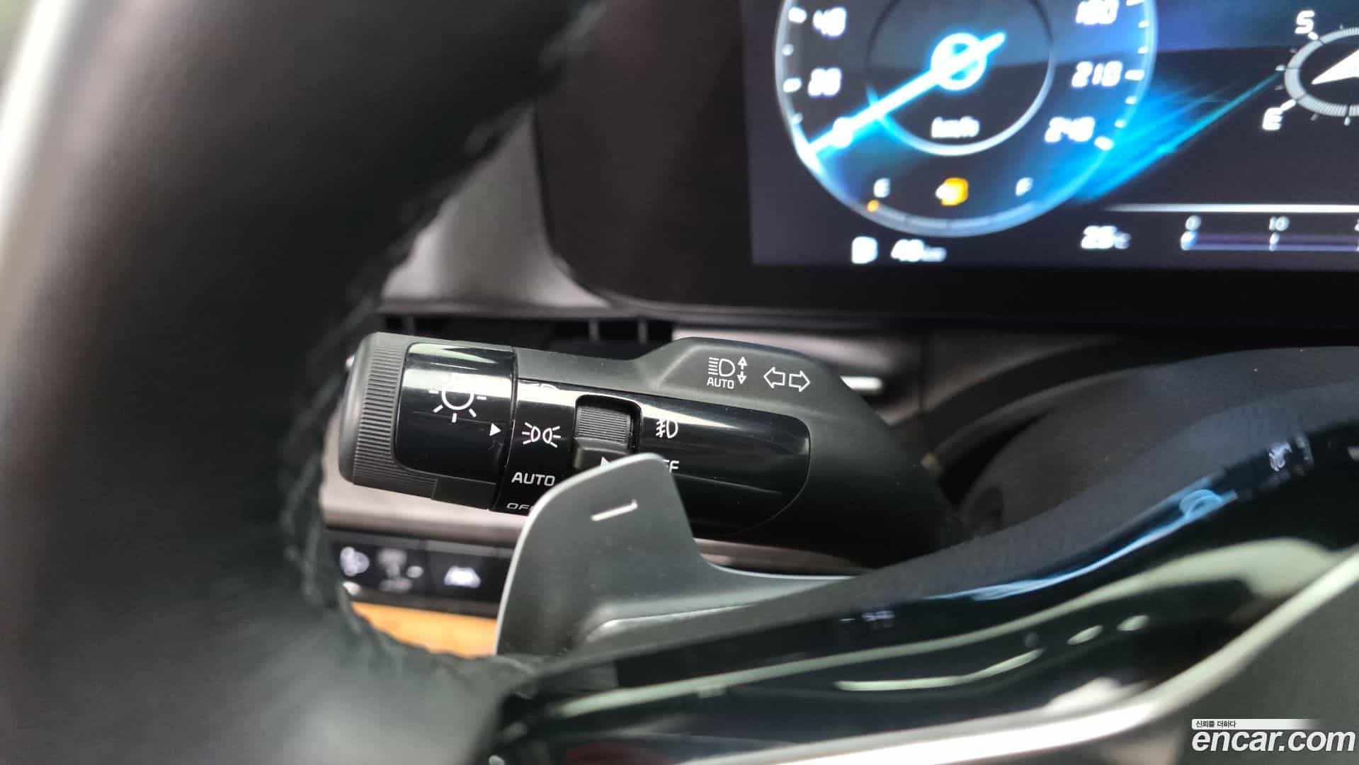 Canival Kia 2022.5-OPTION-048